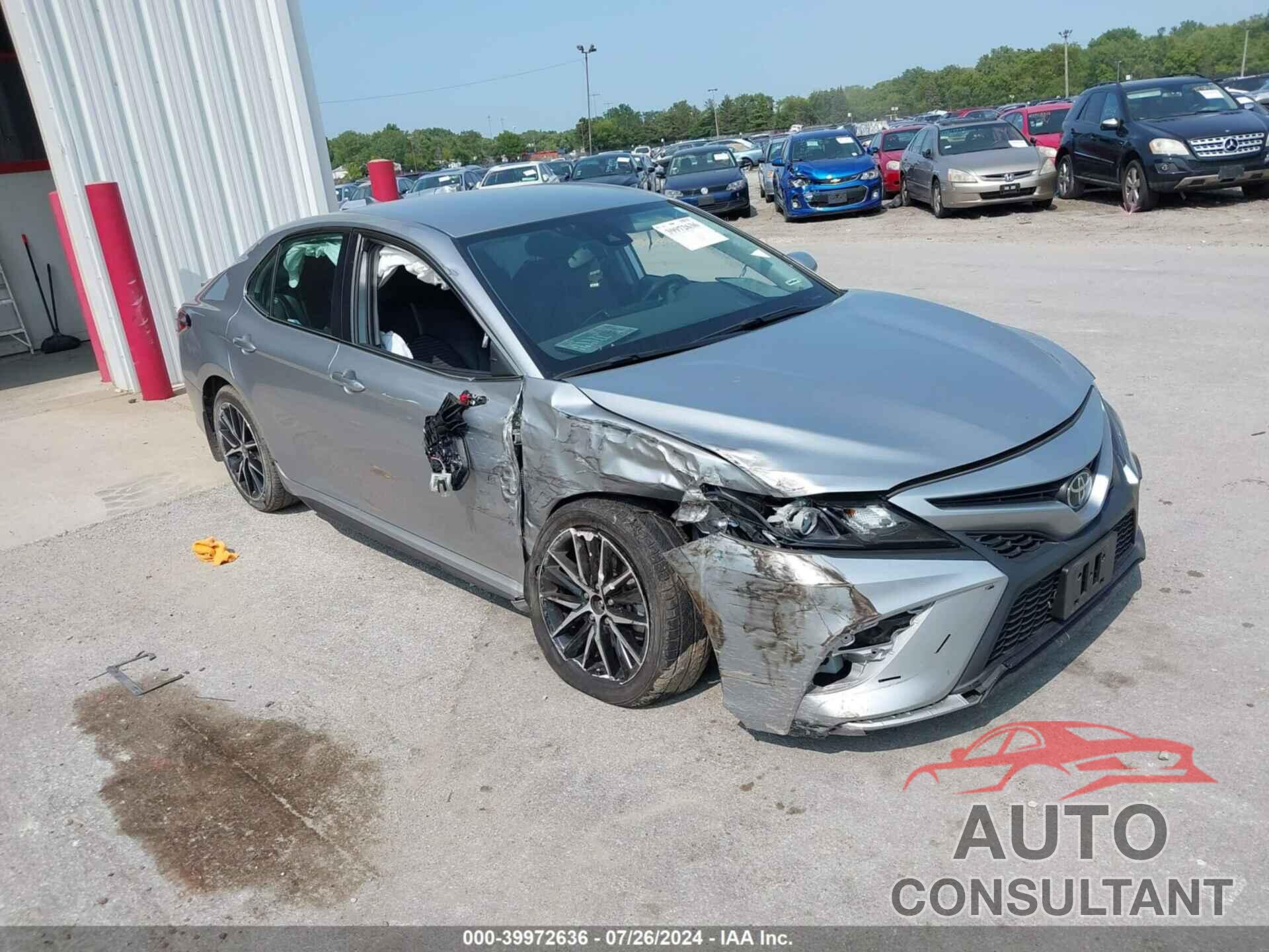 TOYOTA CAMRY 2021 - 4T1T11AK9MU613082