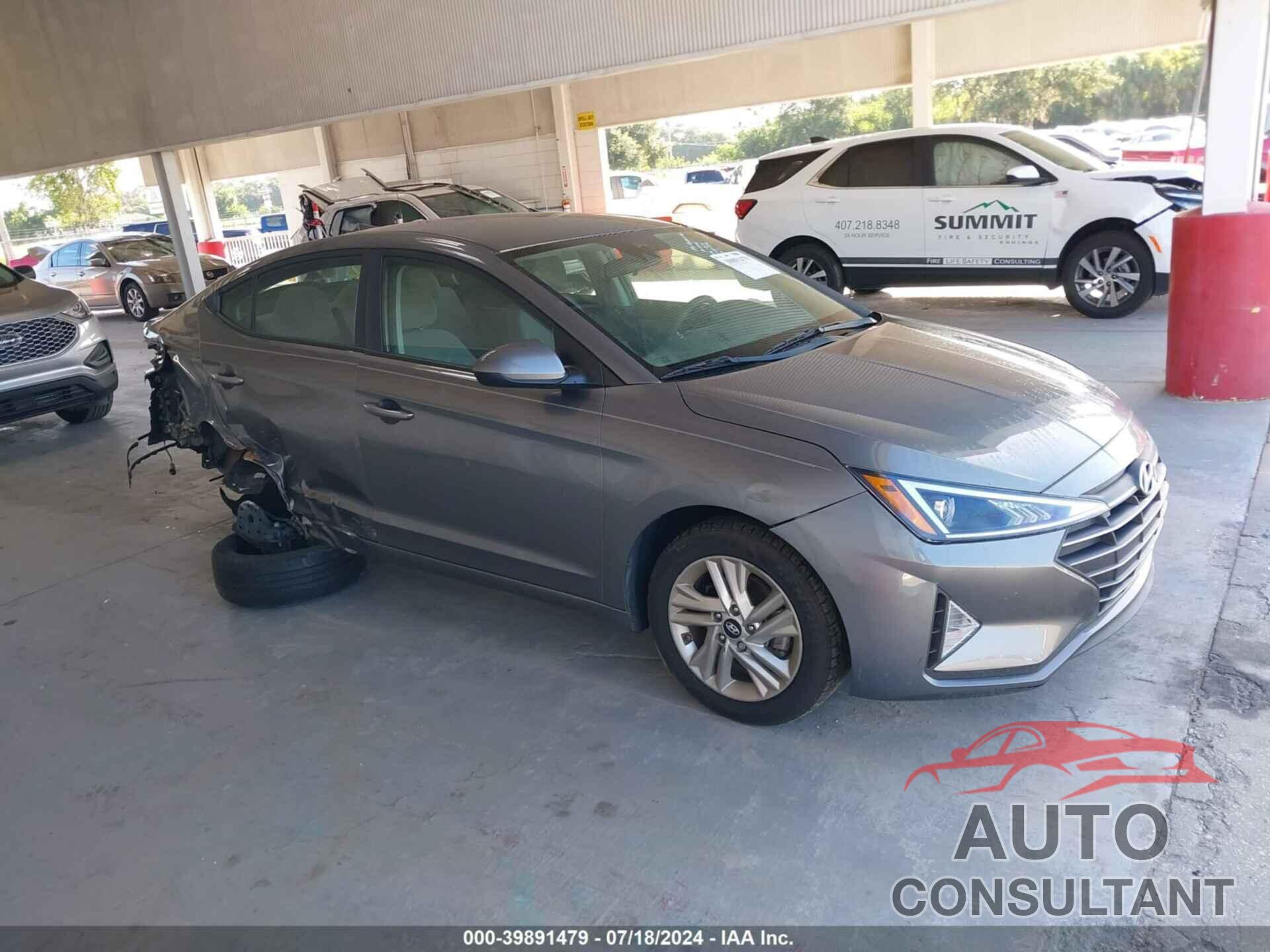 HYUNDAI ELANTRA 2019 - 5NPD84LF9KH486136