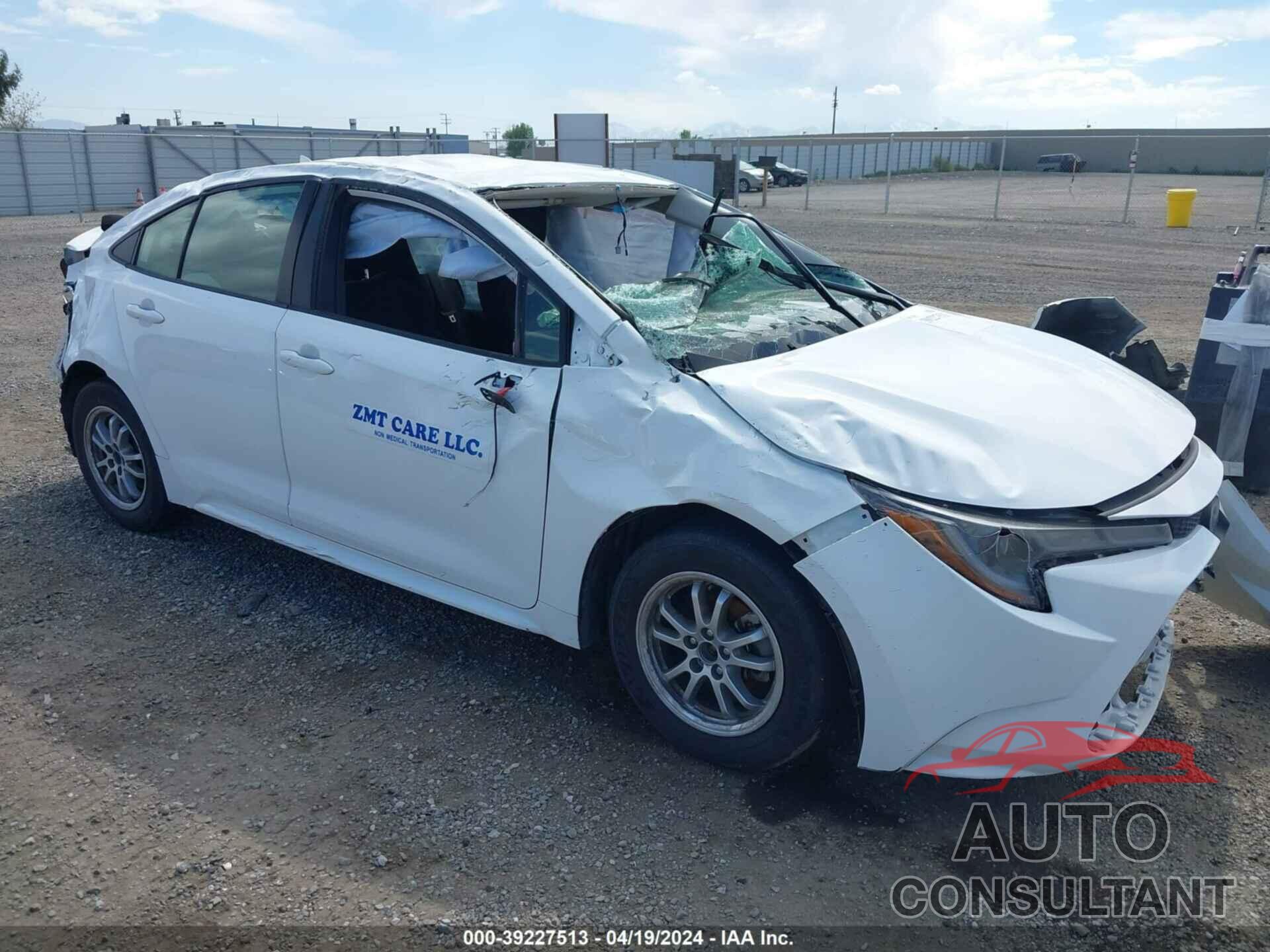 TOYOTA COROLLA 2022 - JTDEAMDE7N3002219
