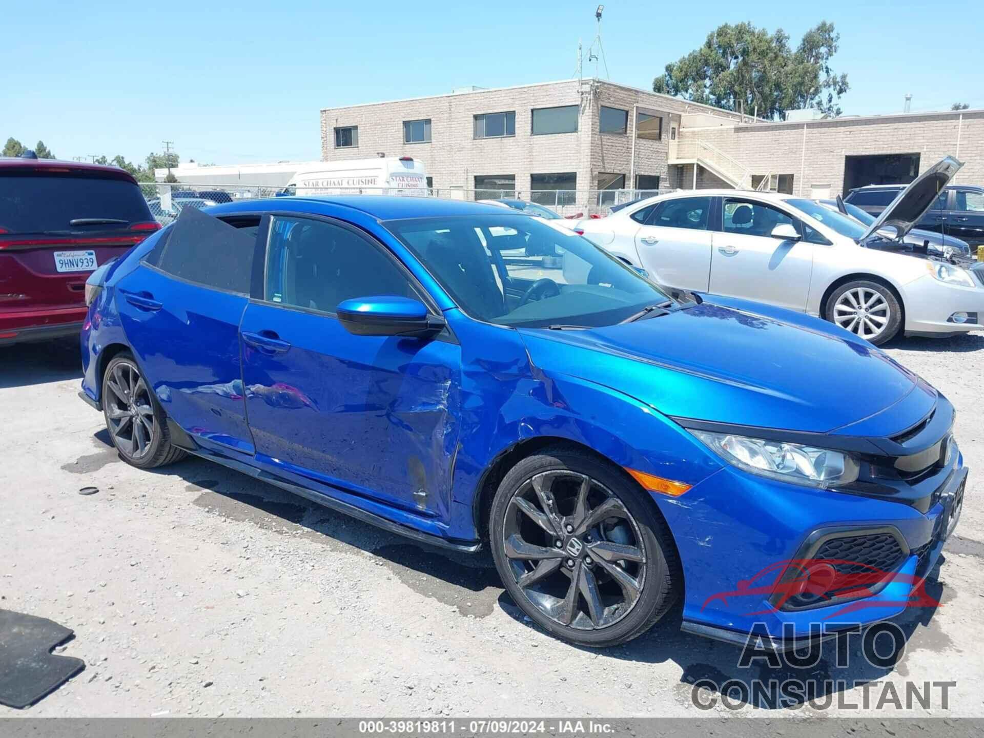 HONDA CIVIC 2018 - SHHFK7H43JU418042