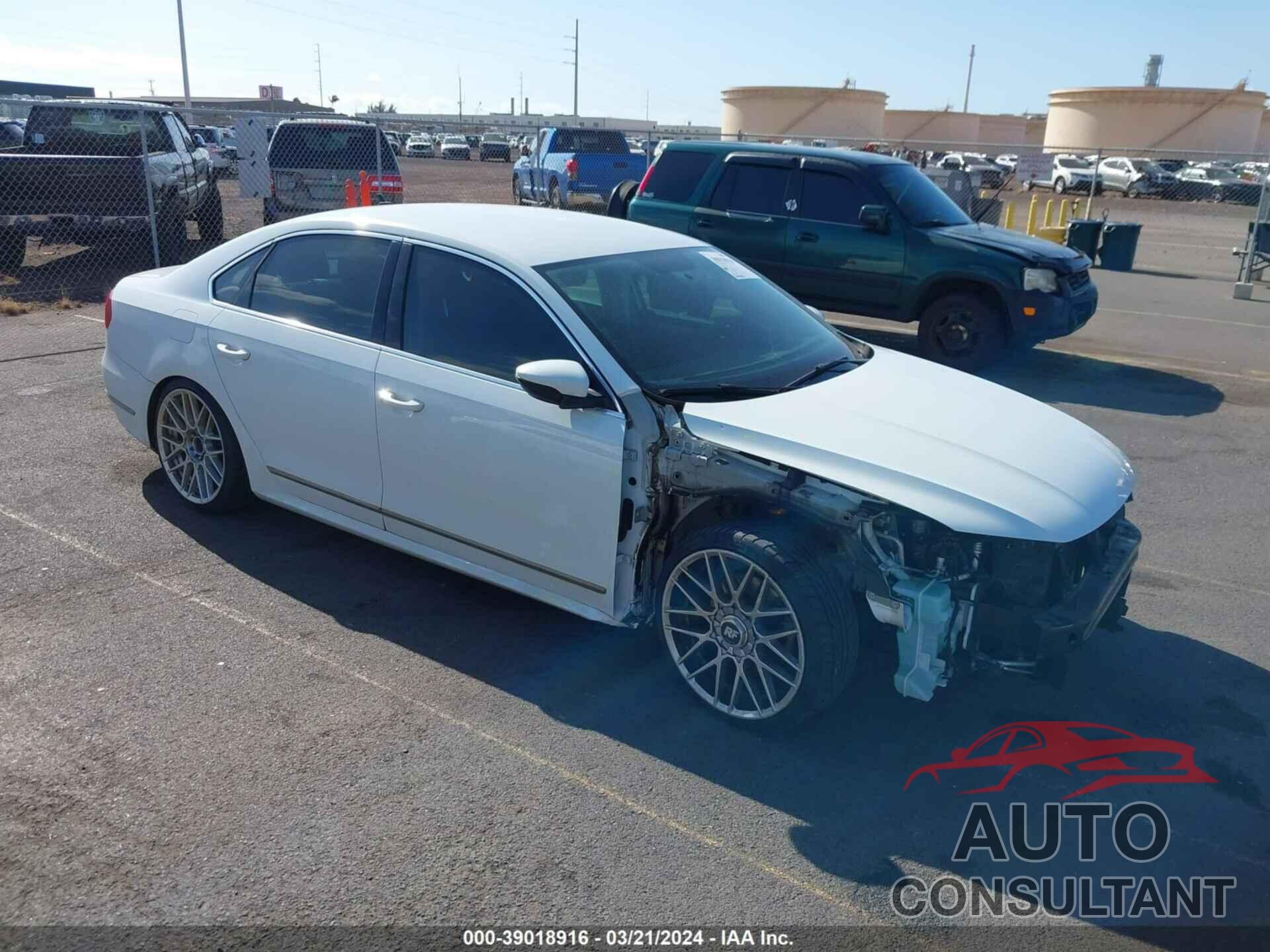 VOLKSWAGEN PASSAT 2016 - 1VWAT7A39GC035753