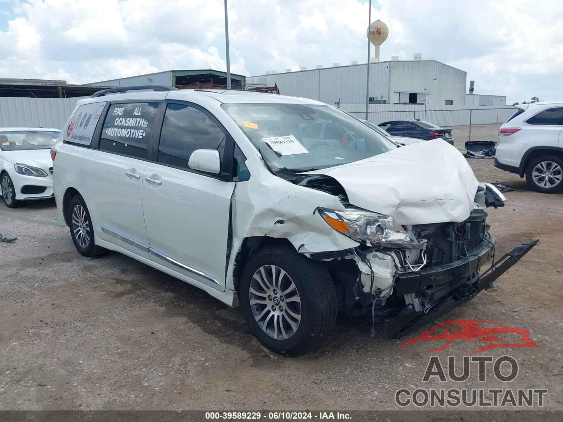 TOYOTA SIENNA 2018 - 5TDYZ3DC5JS958354