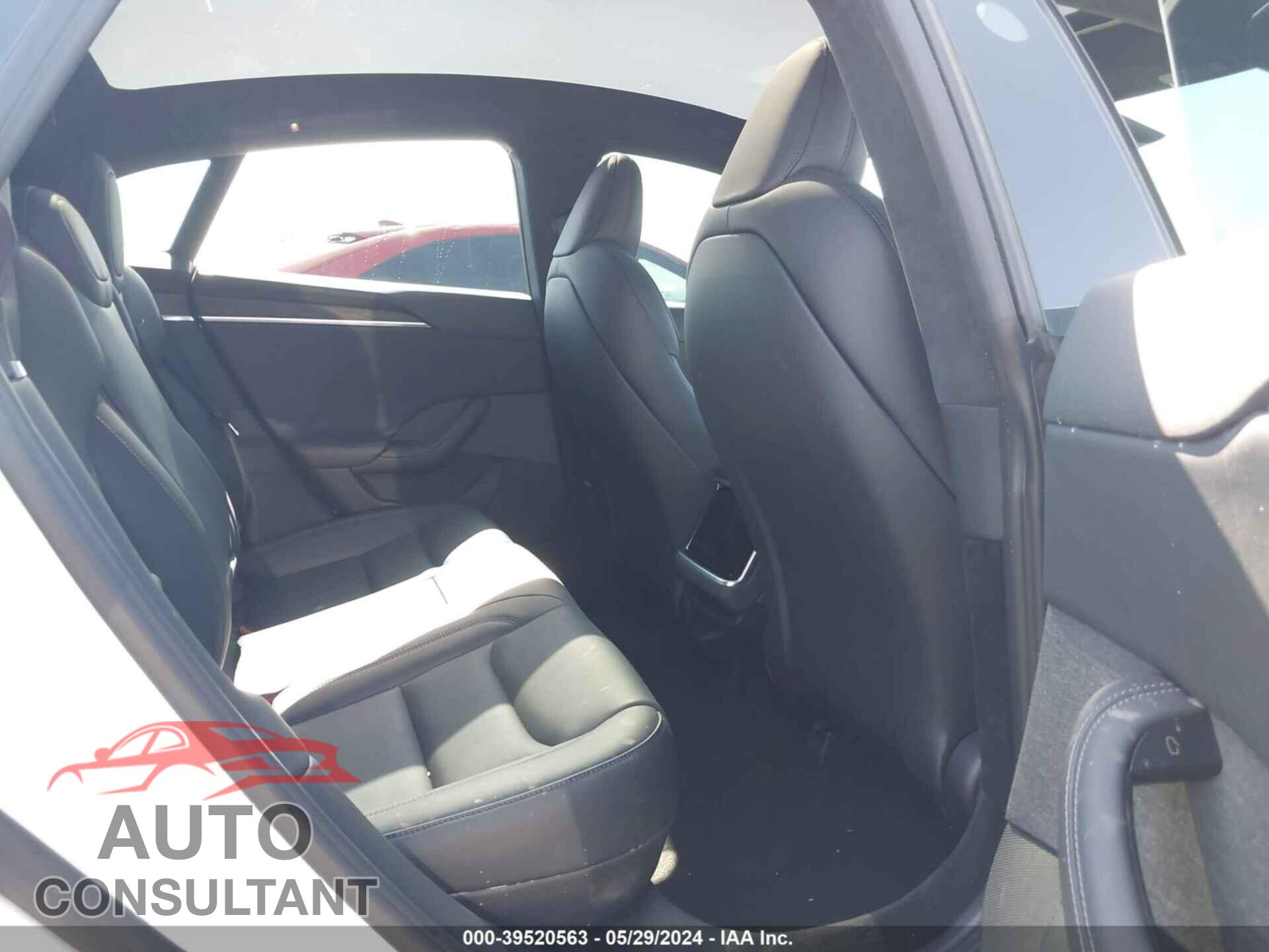 TESLA MODEL S 2023 - 5YJSA1E52PF526190