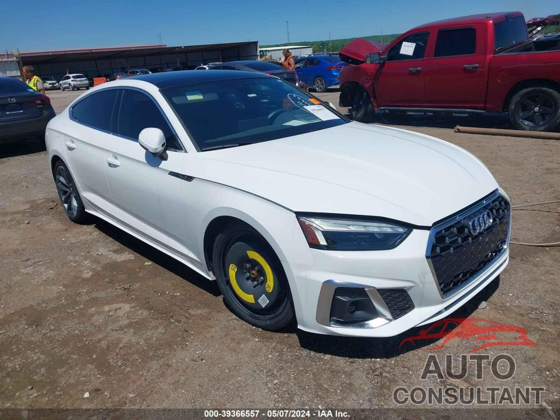 AUDI A5 SPORTBACK 2023 - WAUFACF51PA043856