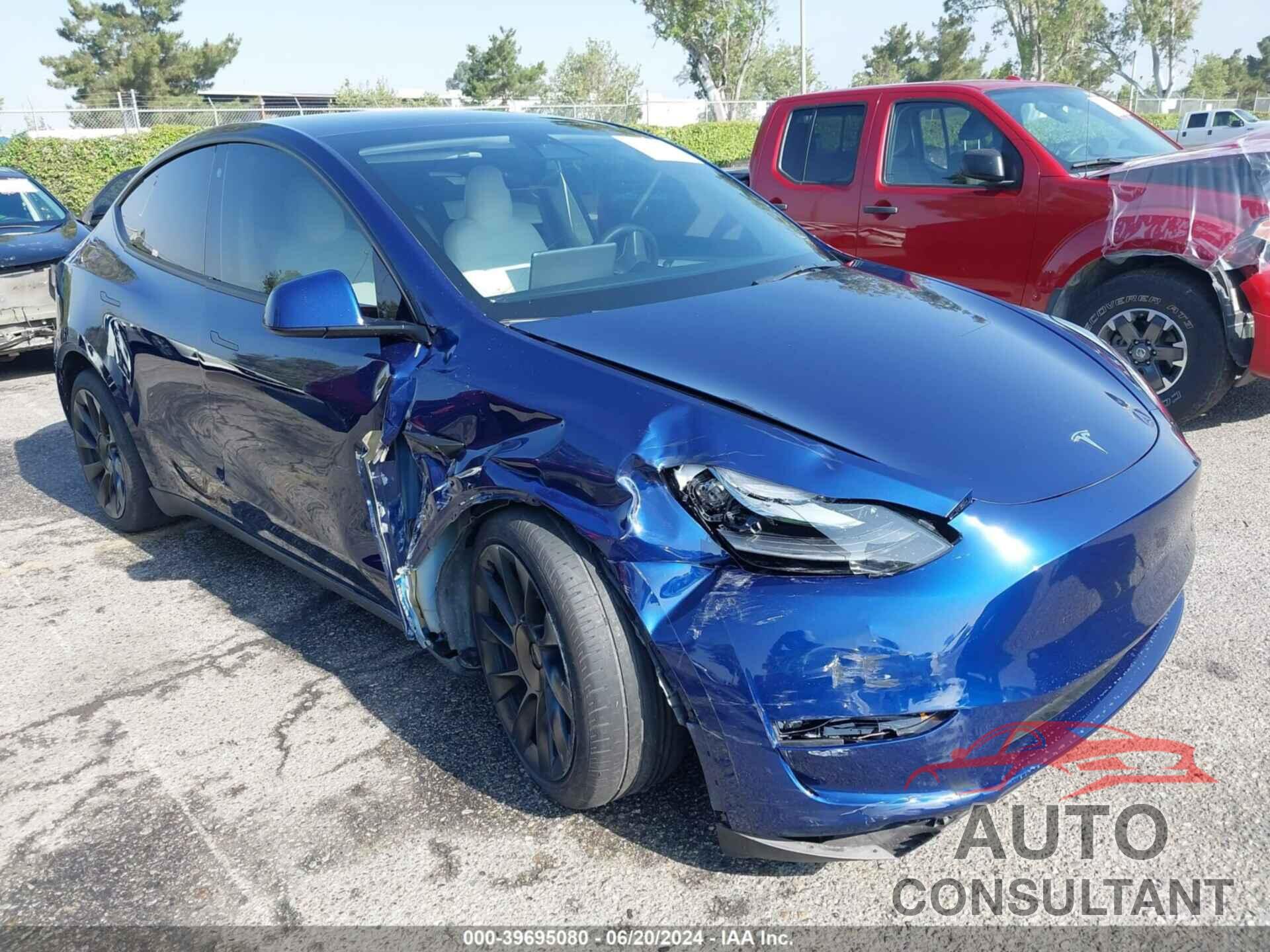 TESLA MODEL Y 2023 - 7SAYGAEE4PF640204