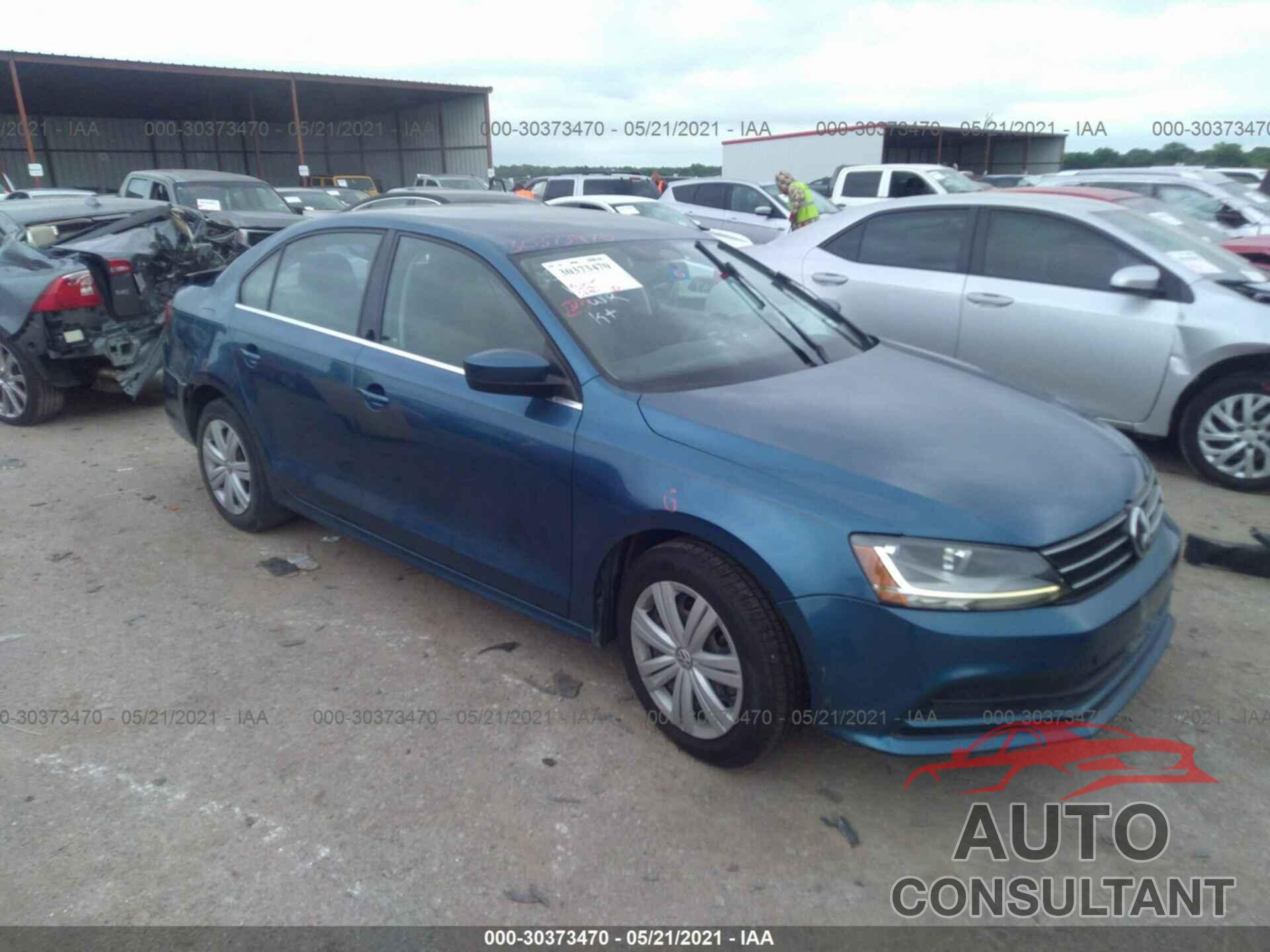VOLKSWAGEN JETTA 2017 - 3VW2B7AJ8HM383453