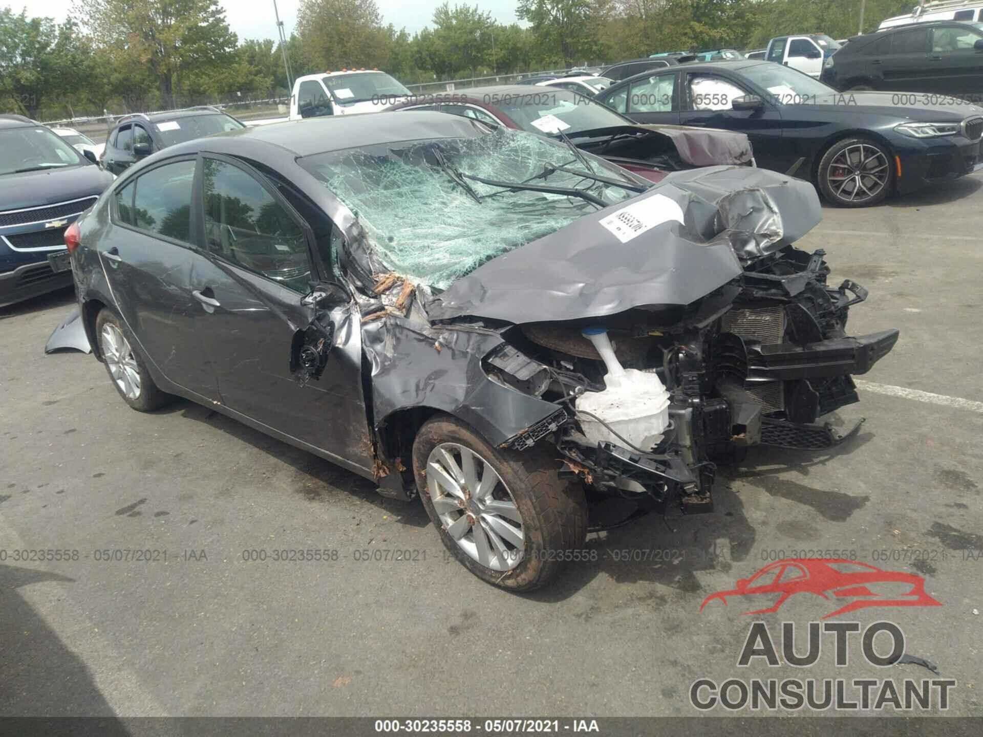 KIA FORTE 2016 - KNAFX4A63G5563280