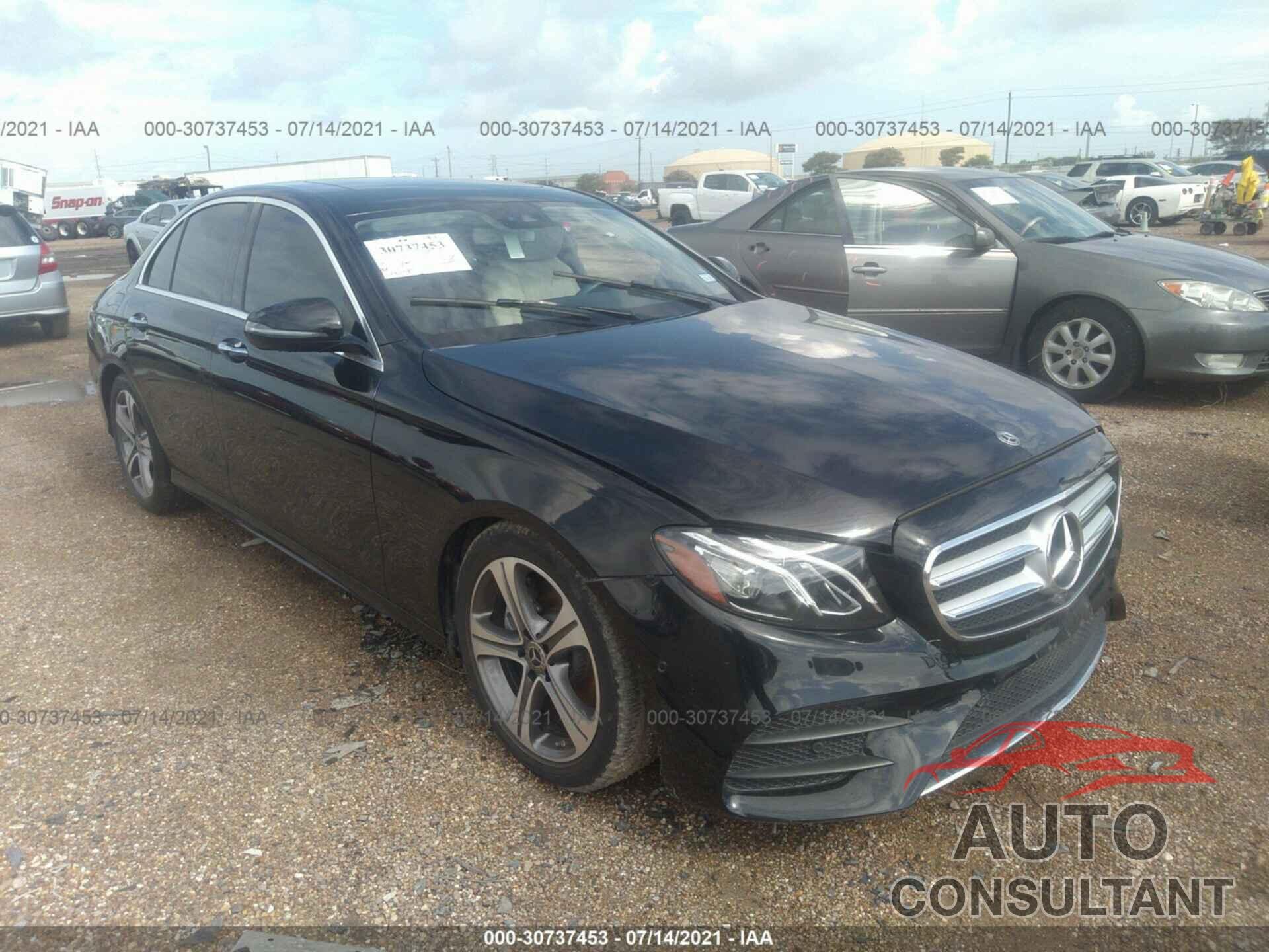 MERCEDES-BENZ E-CLASS 2018 - WDDZF4JBXJA471782