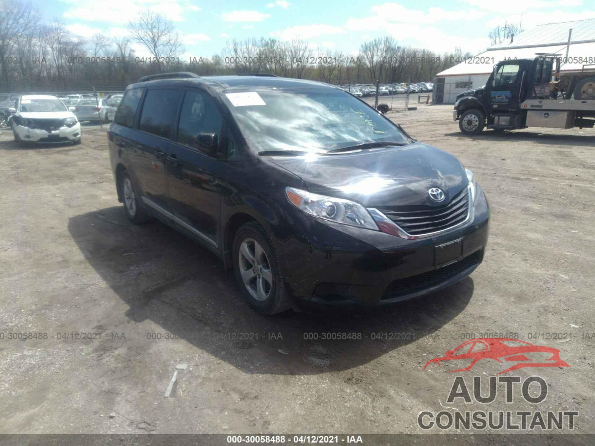 TOYOTA SIENNA 2016 - 5TDKK3DC8GS722025