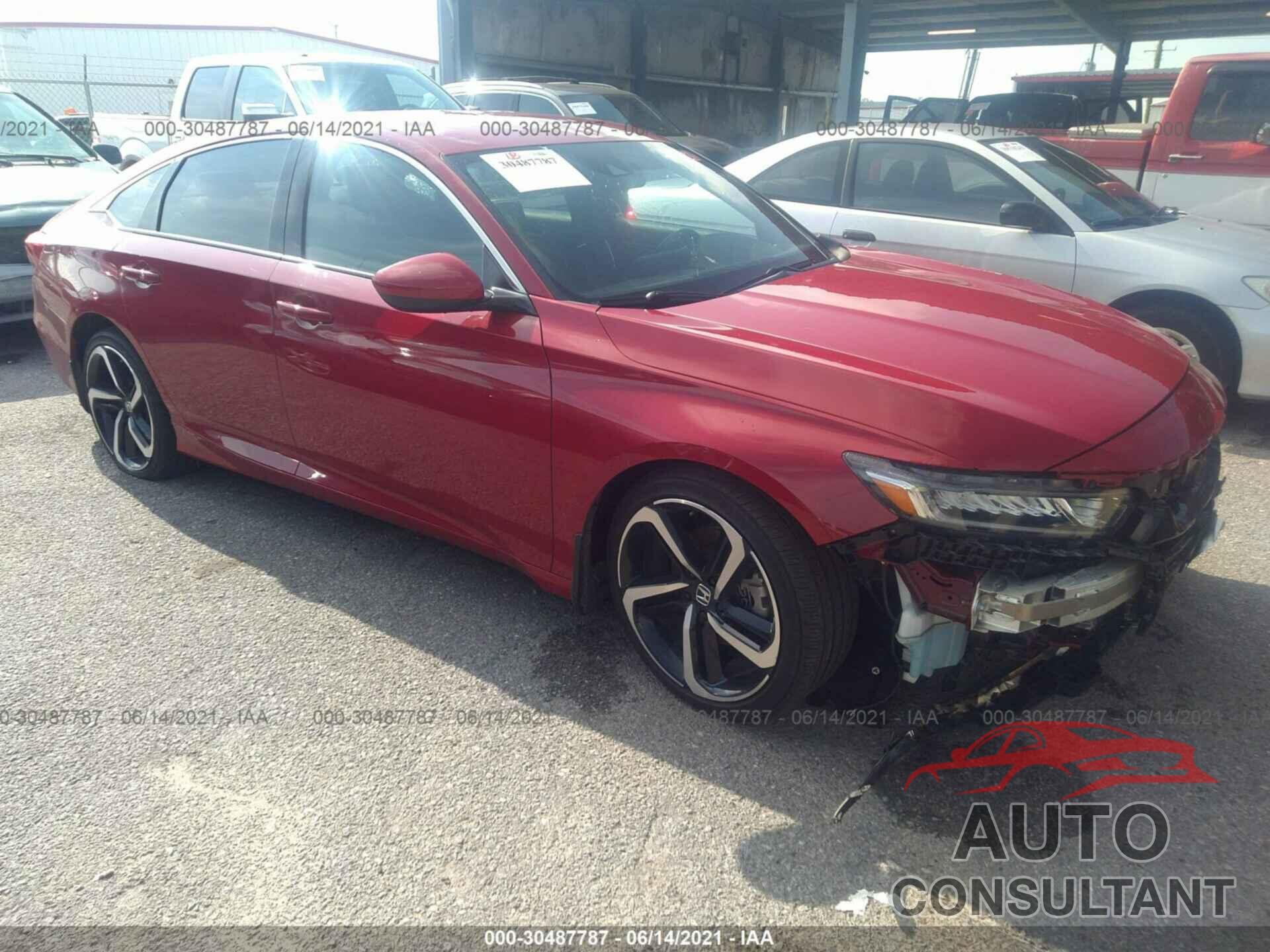 HONDA ACCORD SEDAN 2018 - 1HGCV1F32JA073549