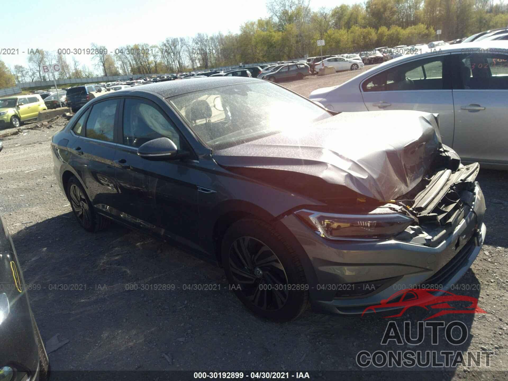 VOLKSWAGEN JETTA 2019 - 3VWG57BU0KM057787