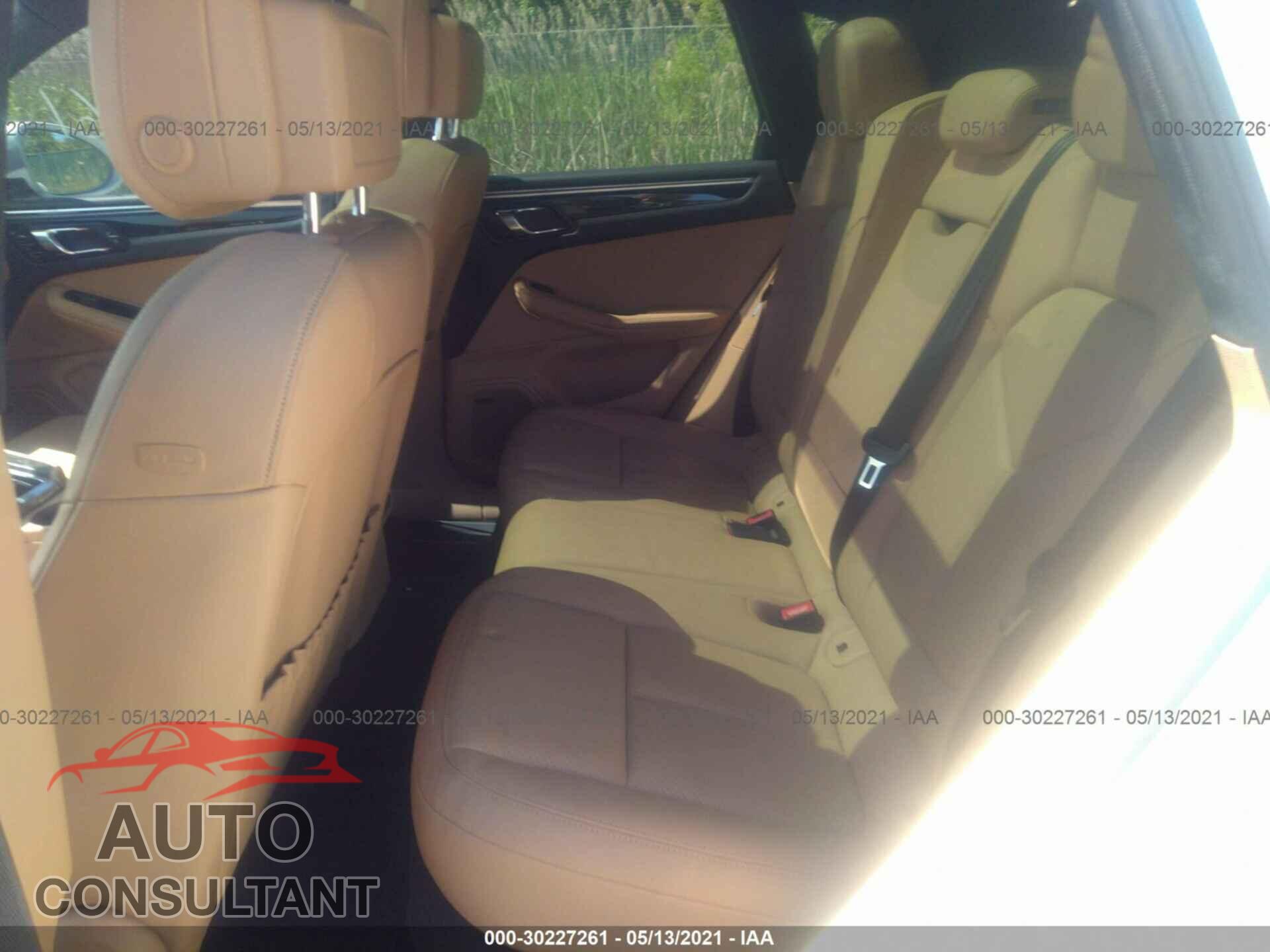 PORSCHE MACAN 2016 - WP1AB2A53GLB57162