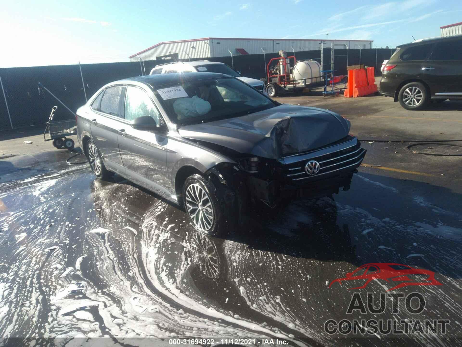 VOLKSWAGEN JETTA 2019 - 3VWC57BU7KM156217