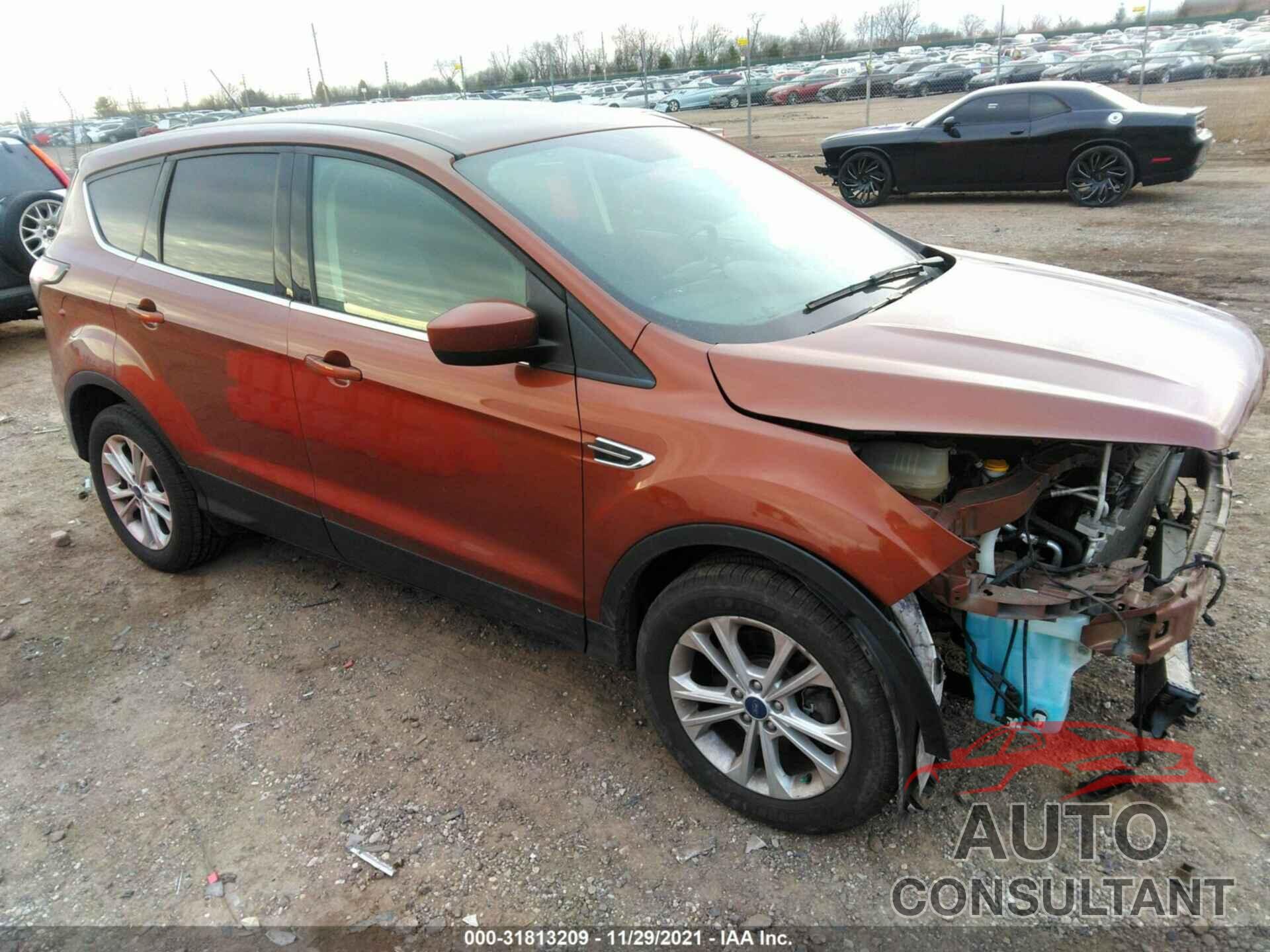 FORD ESCAPE 2017 - 1FMCU9GD6HUB41721