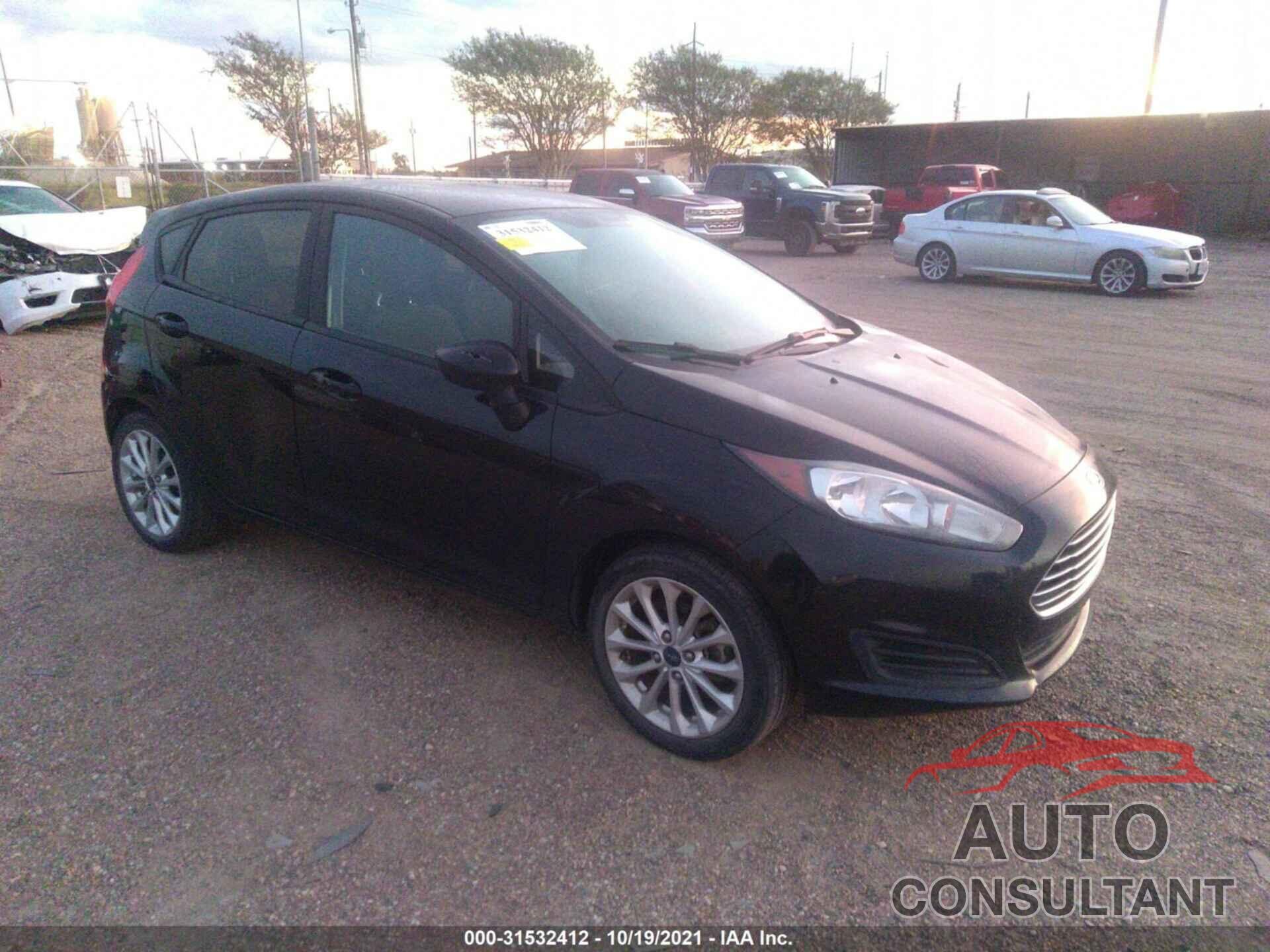 FORD FIESTA 2018 - 3FADP4EJXJM106577