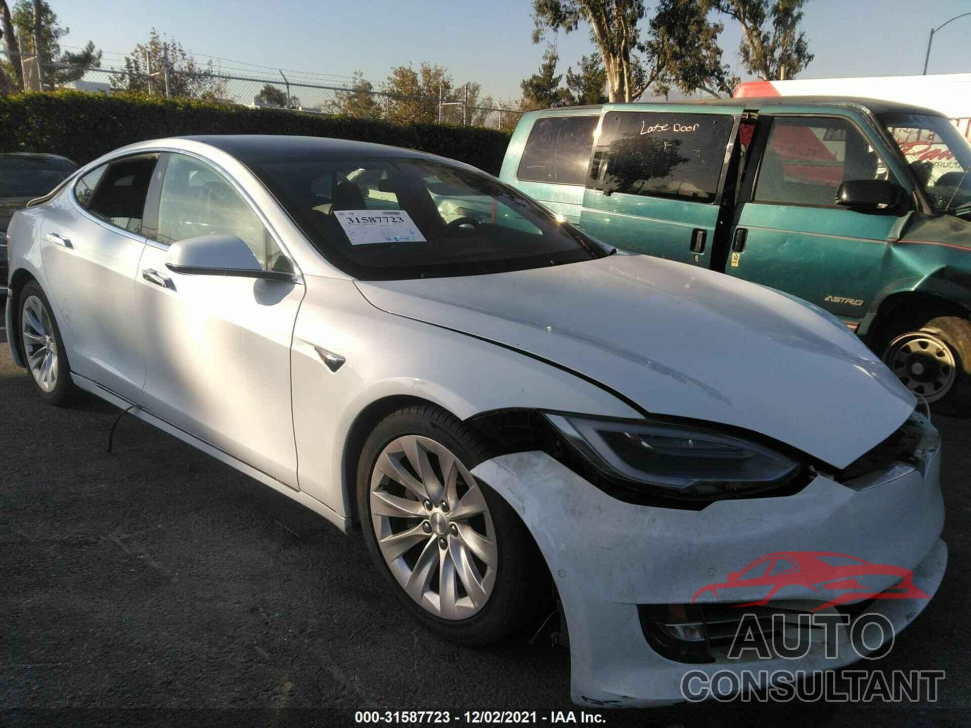 TESLA MODEL S 2018 - 5YJSA1E22JF281906