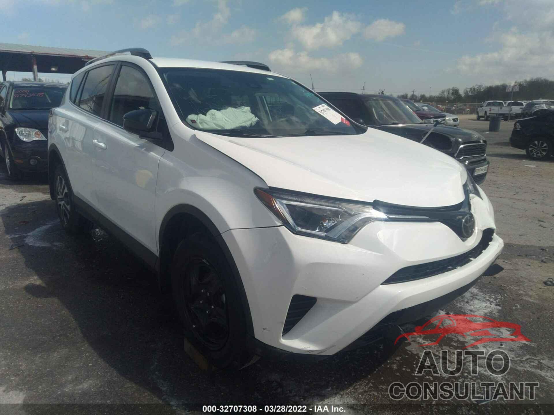 TOYOTA RAV4 2018 - 2T3ZFREV4JW441156