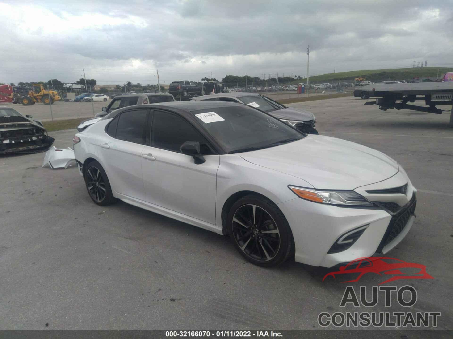 TOYOTA CAMRY 2020 - 4T1K61AK7LU341031