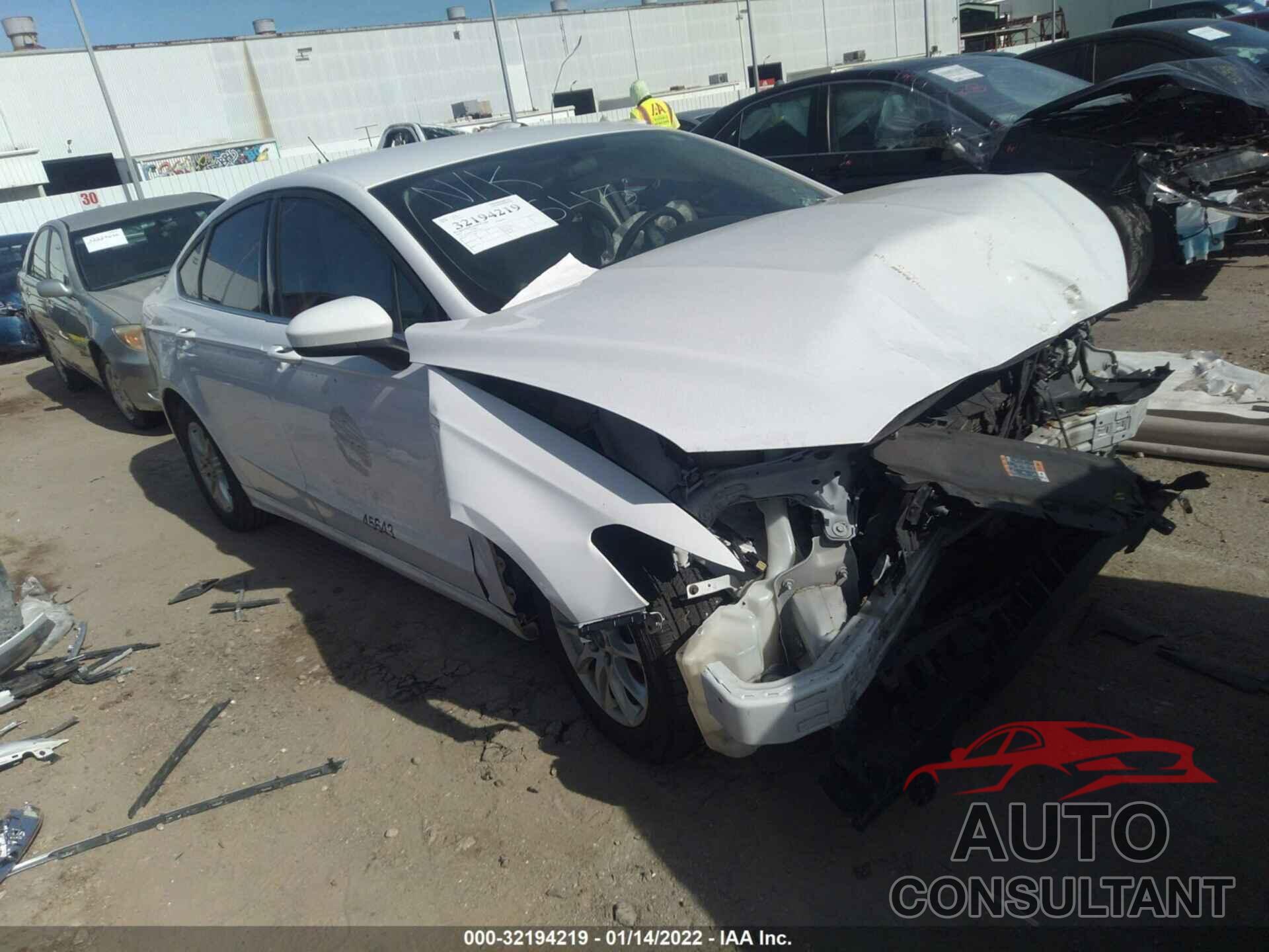 FORD FUSION 2017 - 3FA6P0G71HR159524