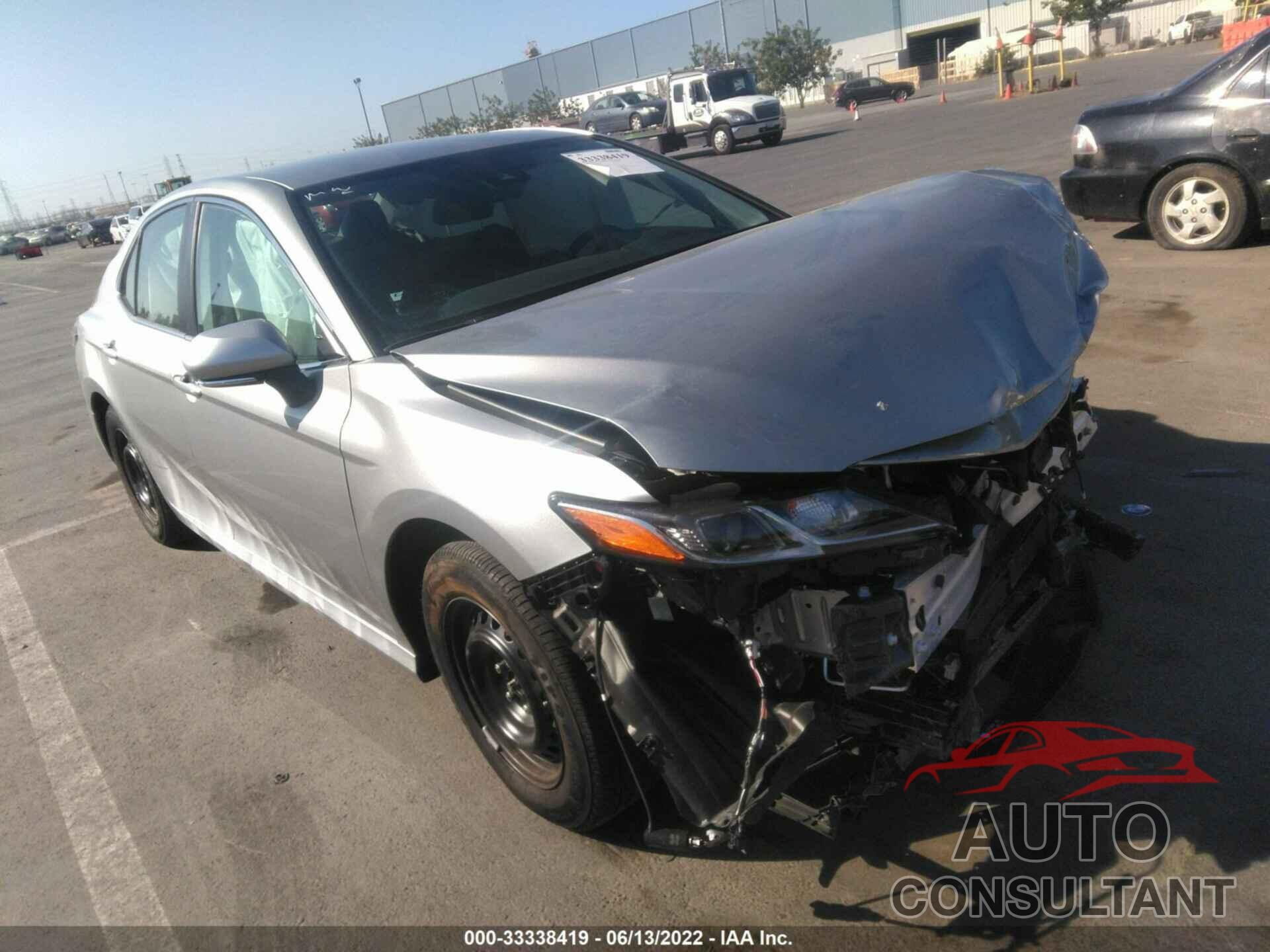 TOYOTA CAMRY 2022 - 4T1C31AK8NU585982
