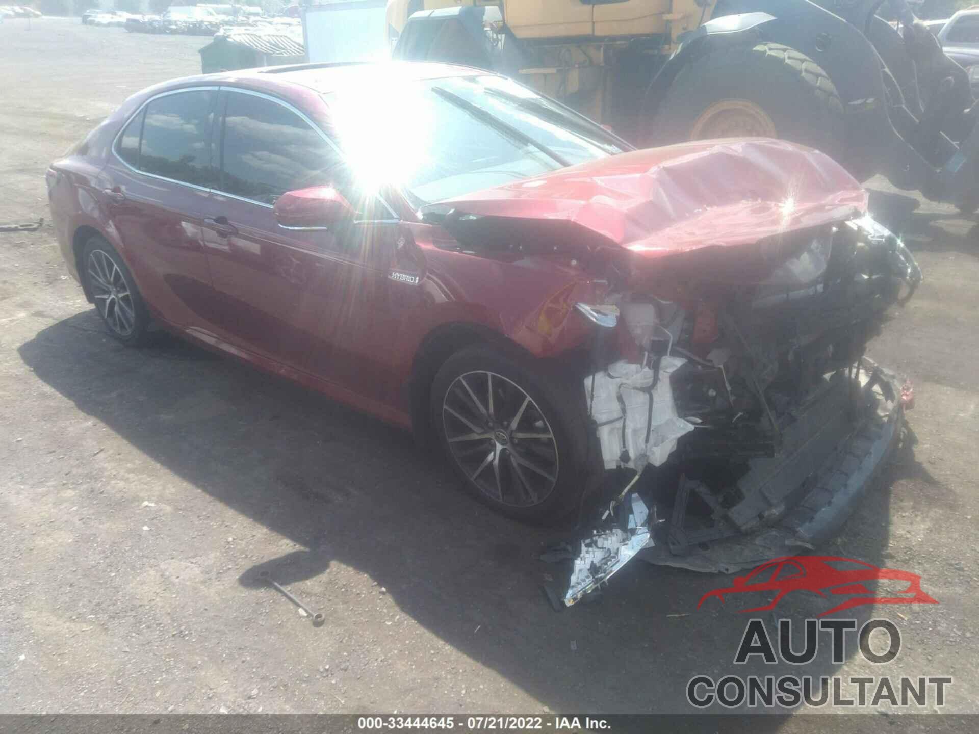 TOYOTA CAMRY 2021 - 4T1F31AK8MU027755