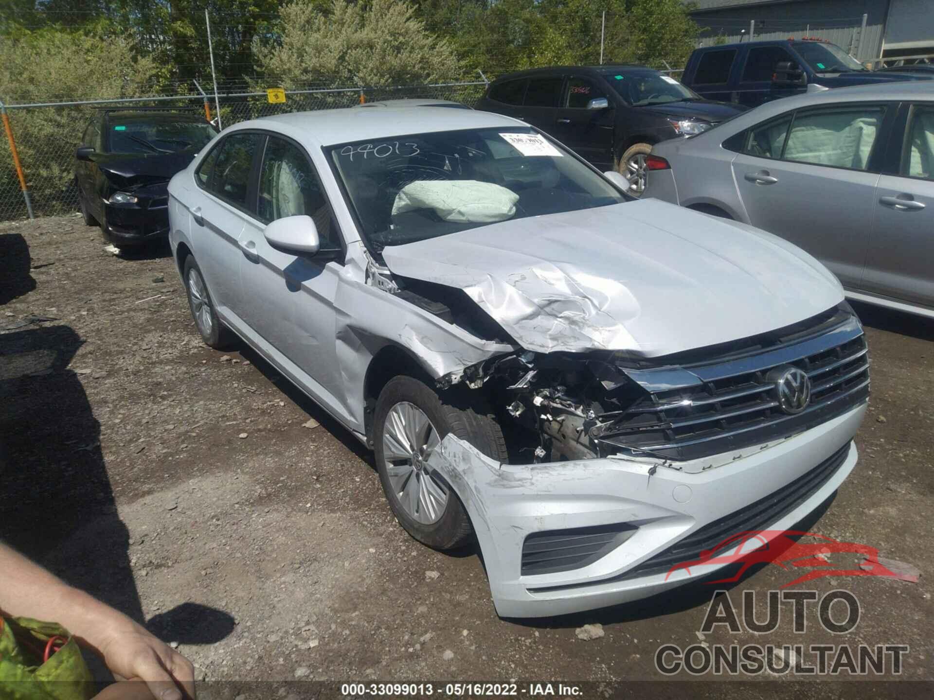 VOLKSWAGEN JETTA 2019 - 3VWC57BU0KM017532