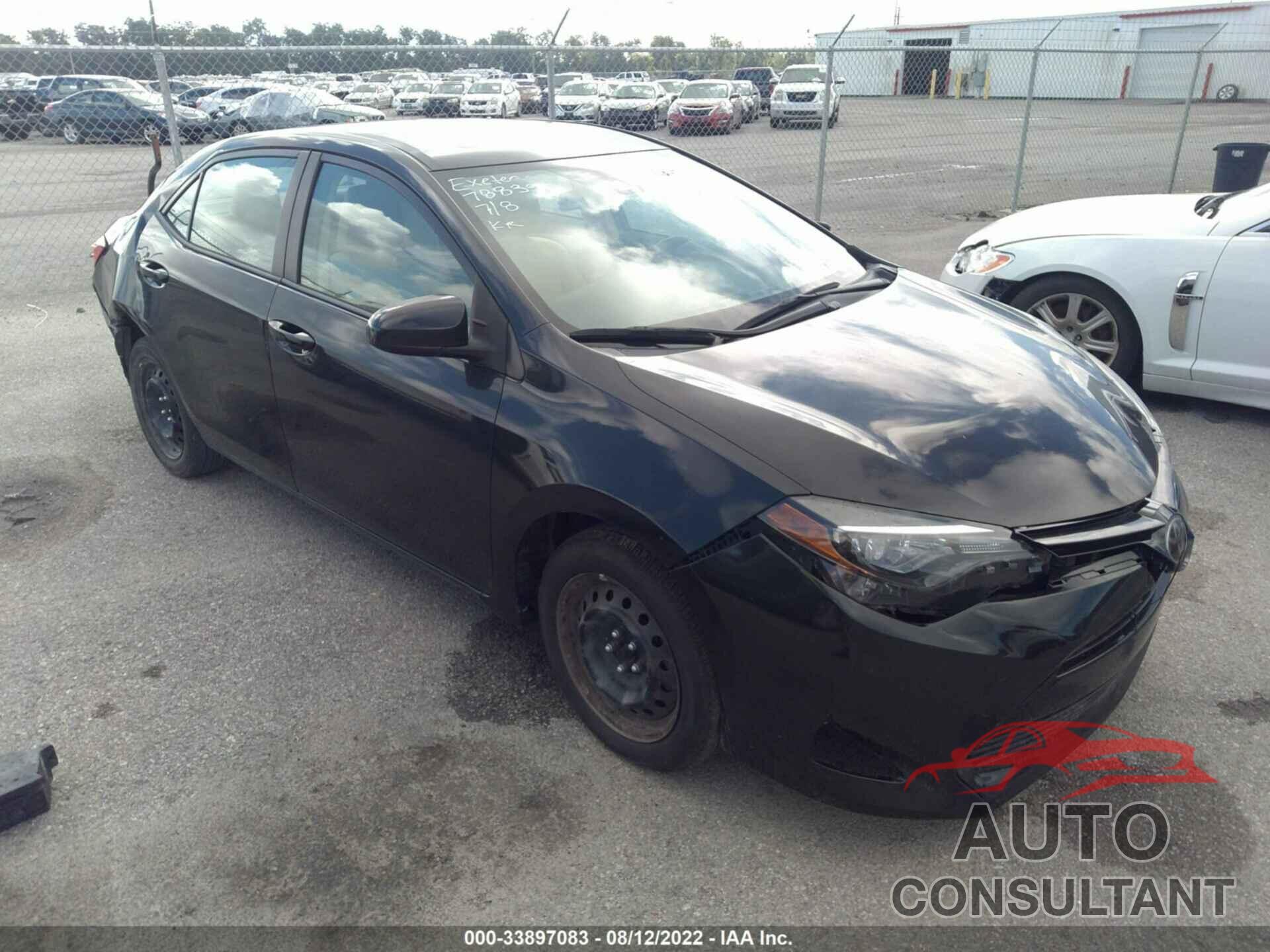 TOYOTA COROLLA 2018 - 5YFBURHEXJP788391