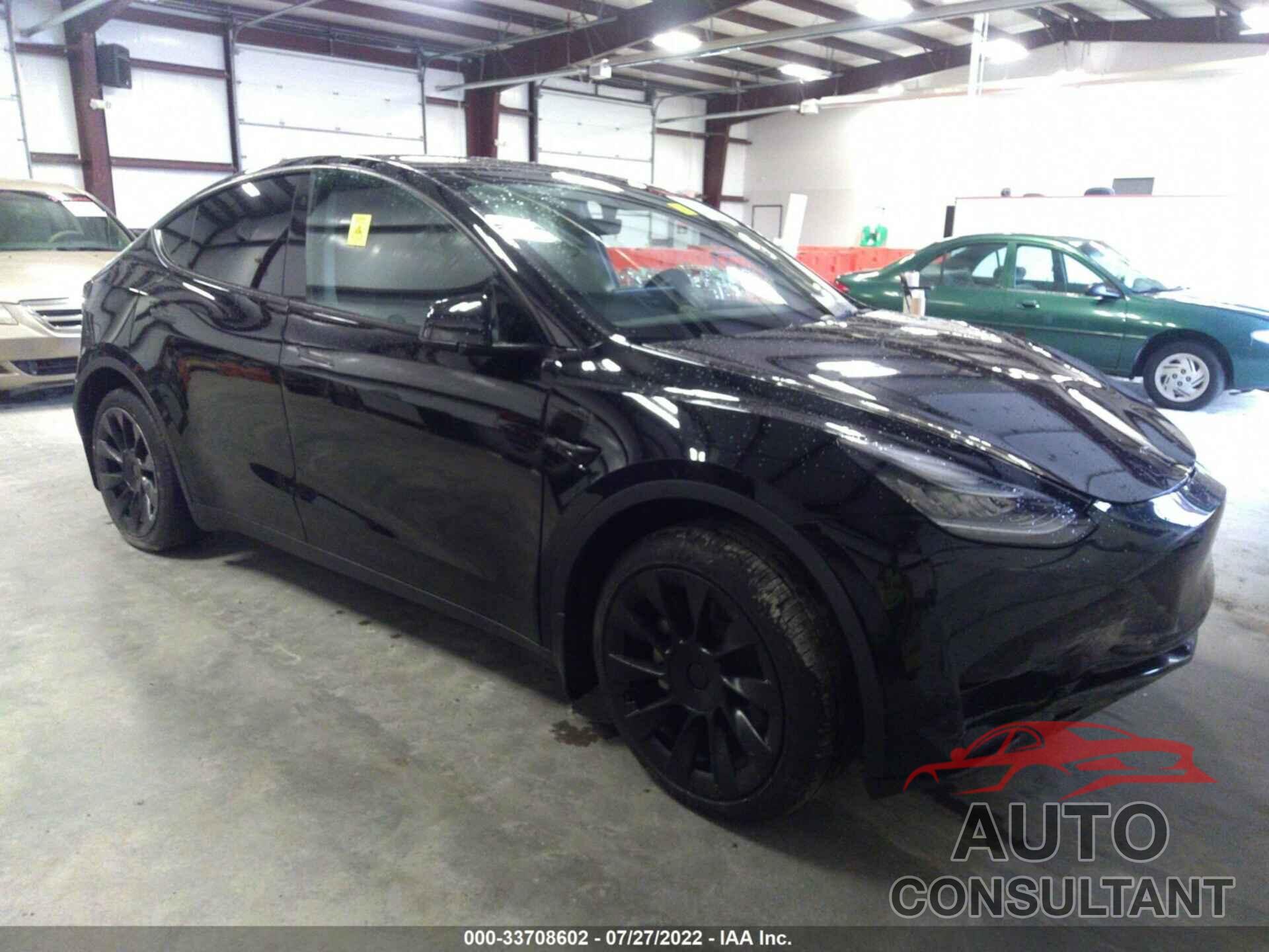 TESLA MODEL Y 2021 - 5YJYGDEE8MF265010