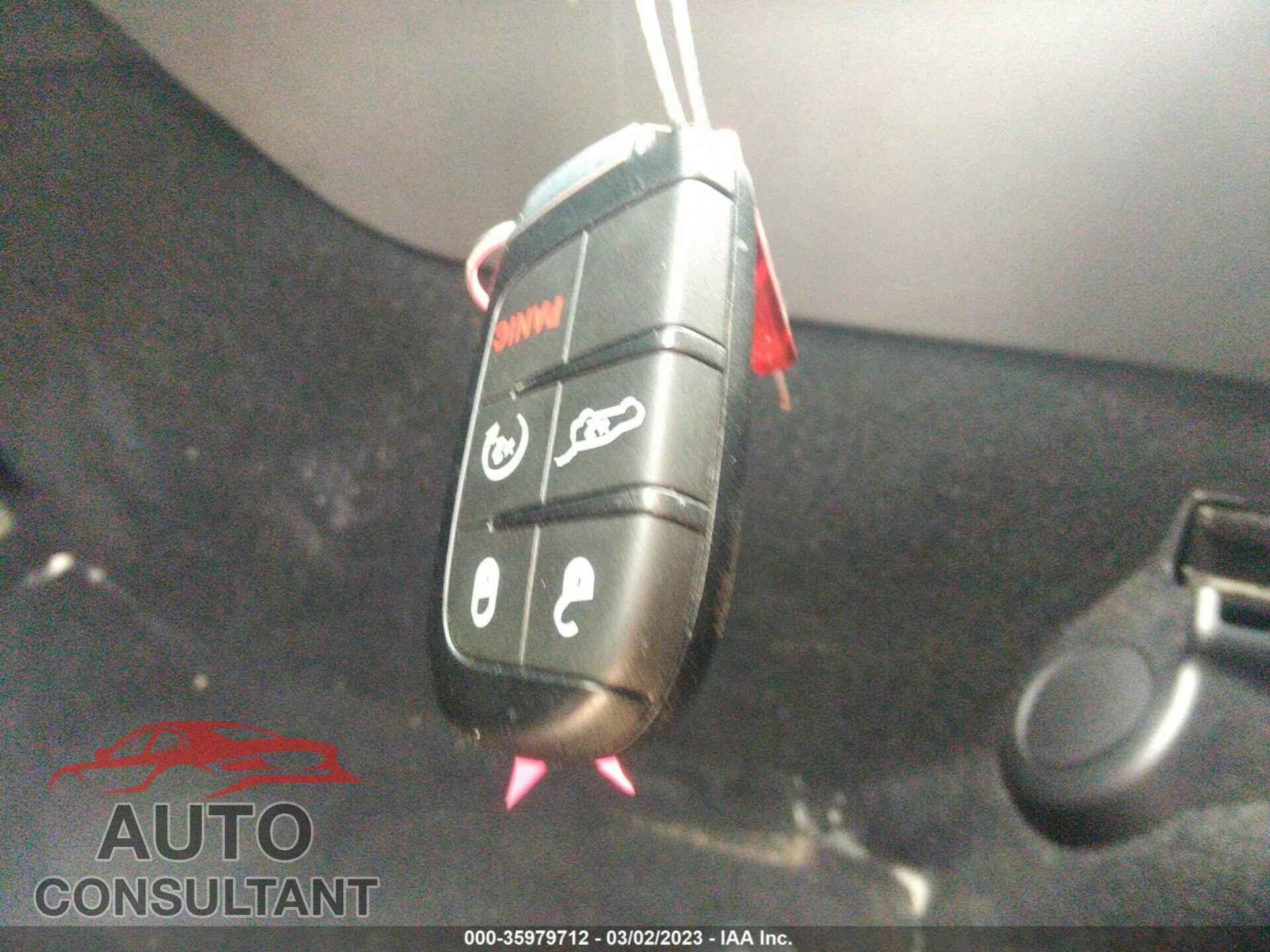 DODGE DURANGO 2021 - 1C4RDJDG5MC557242