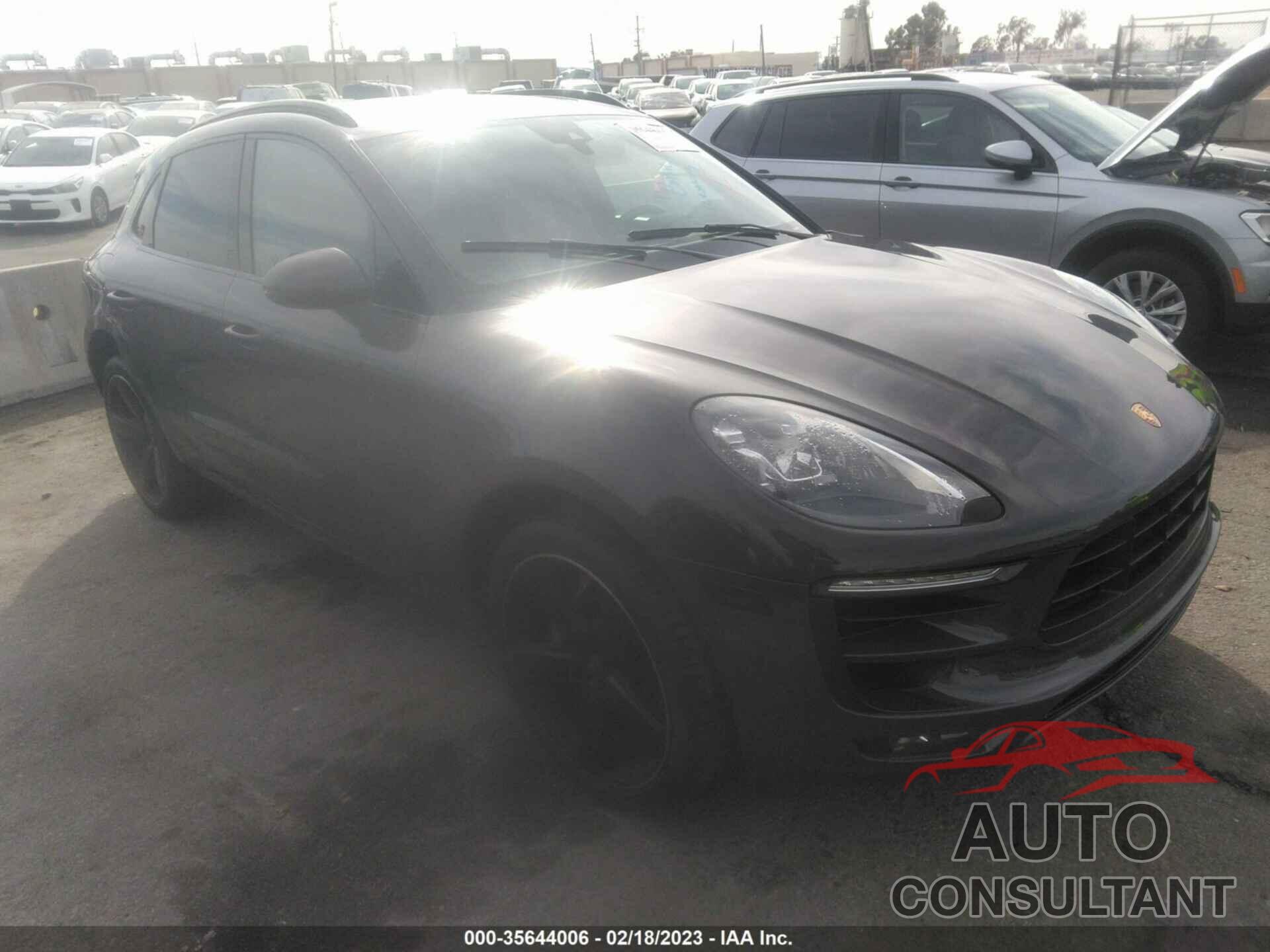 PORSCHE MACAN 2018 - WP1AG2A52JLB63088