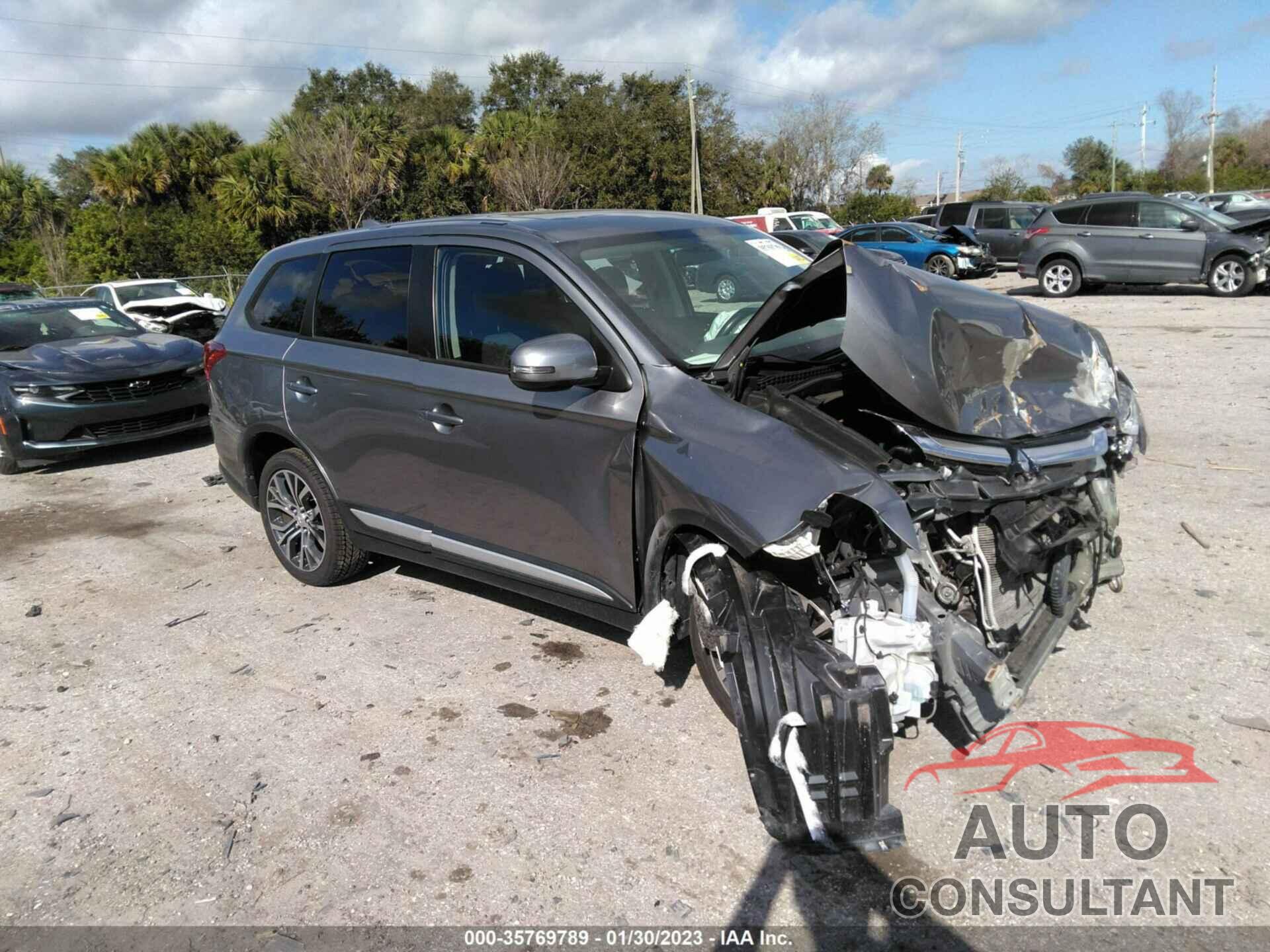 MITSUBISHI OUTLANDER 2017 - JA4AD3A35HZ067004