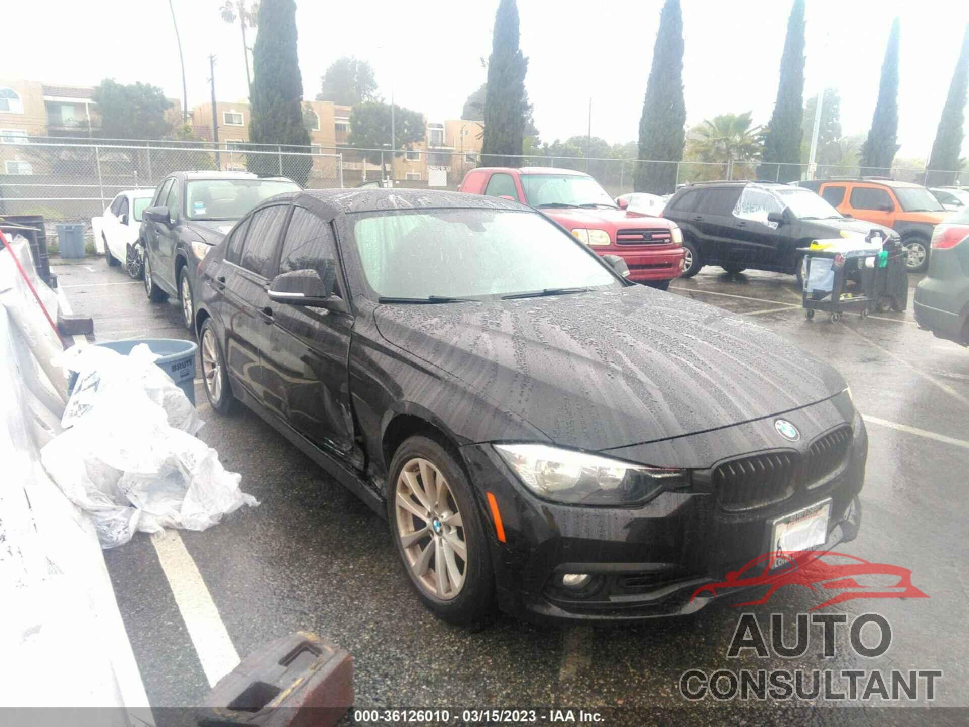BMW 3 SERIES 2016 - WBA8E1G54GNT99419