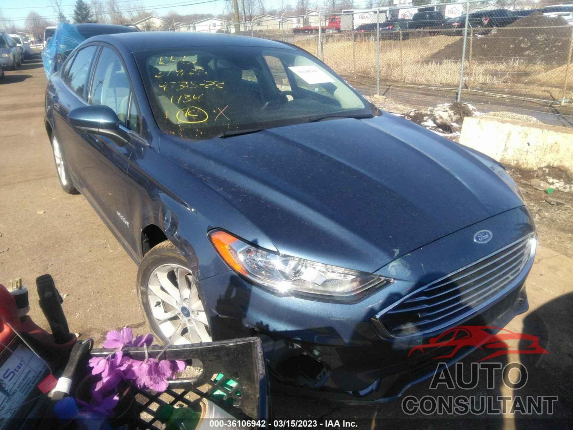 FORD FUSION HYBRID 2019 - 3FA6P0LU9KR131134