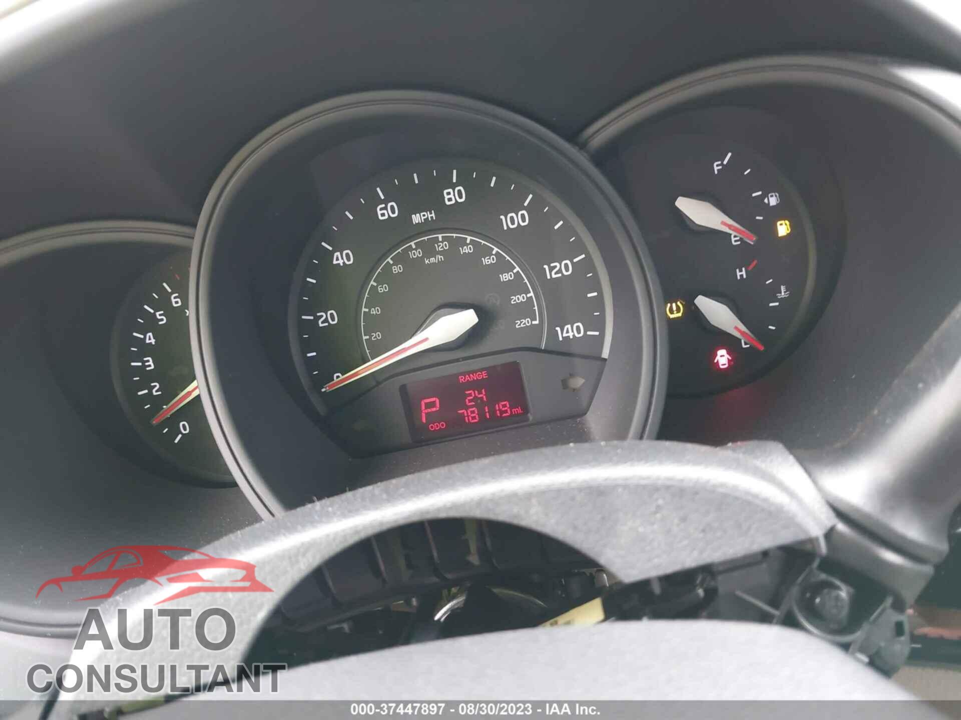 KIA RIO 2017 - KNADM4A34H6074792