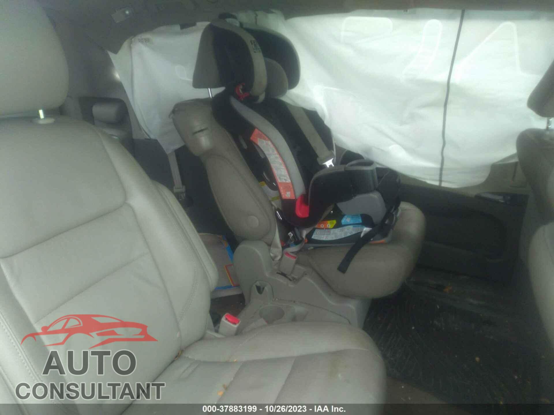TOYOTA SIENNA 2017 - 5TDYZ3DC9HS808564
