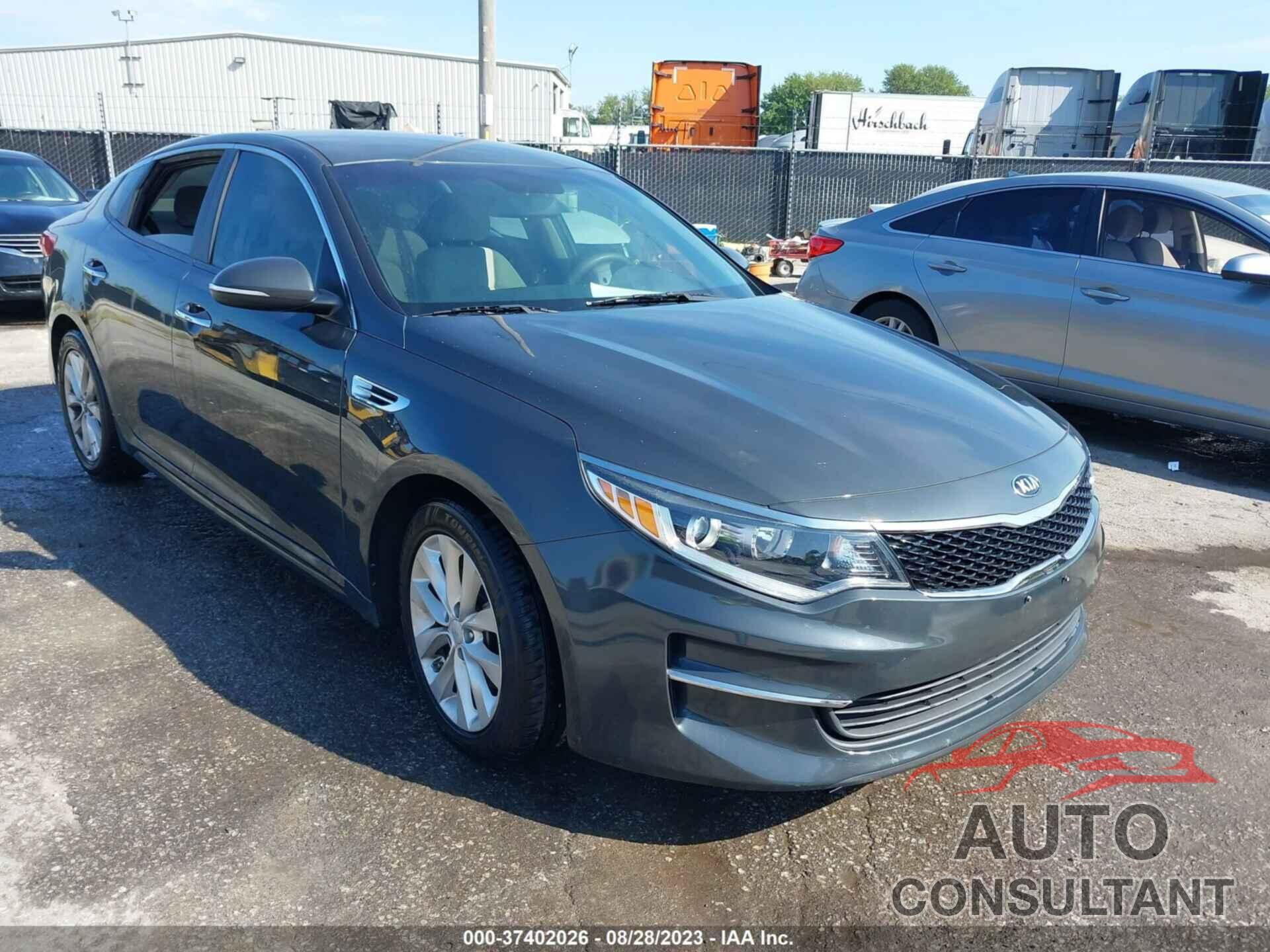 KIA OPTIMA 2016 - 5XXGT4L30GG006179