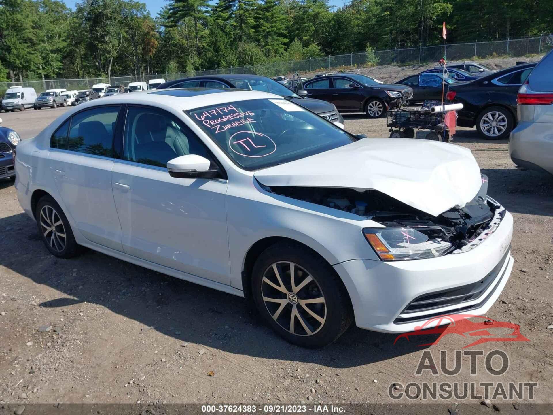 VOLKSWAGEN JETTA 2017 - 3VWDB7AJ2HM321443