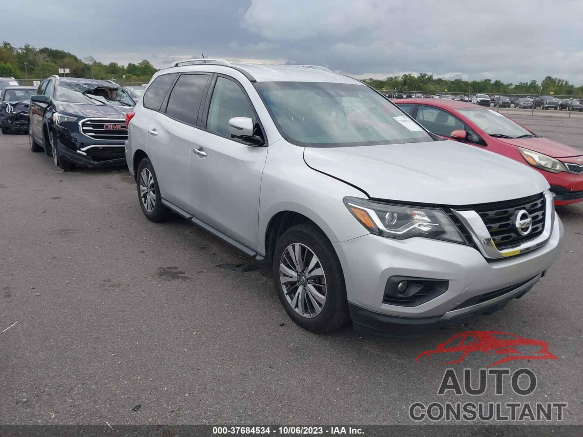 NISSAN PATHFINDER 2018 - 5N1DR2MN7JC635012