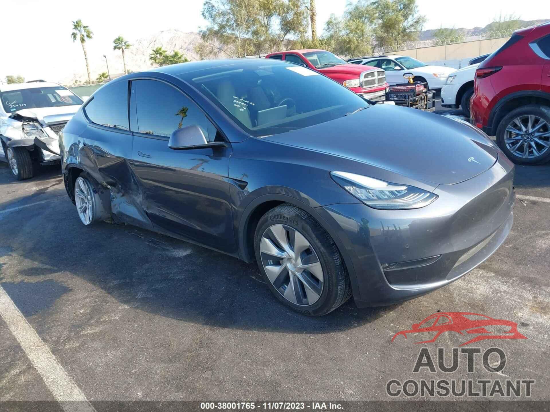TESLA MODEL Y 2020 - 5YJYGDEE6LF044682