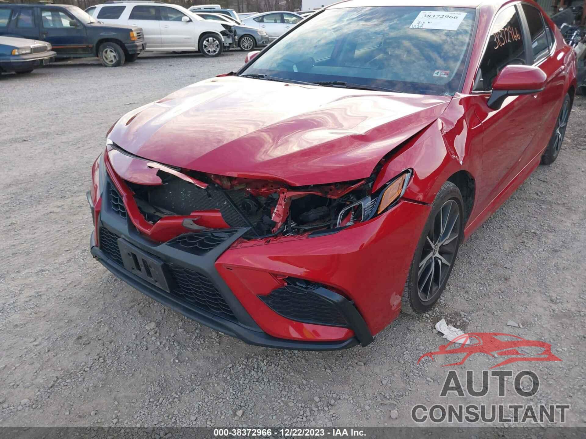 TOYOTA CAMRY 2021 - 4T1G11AK7MU448795