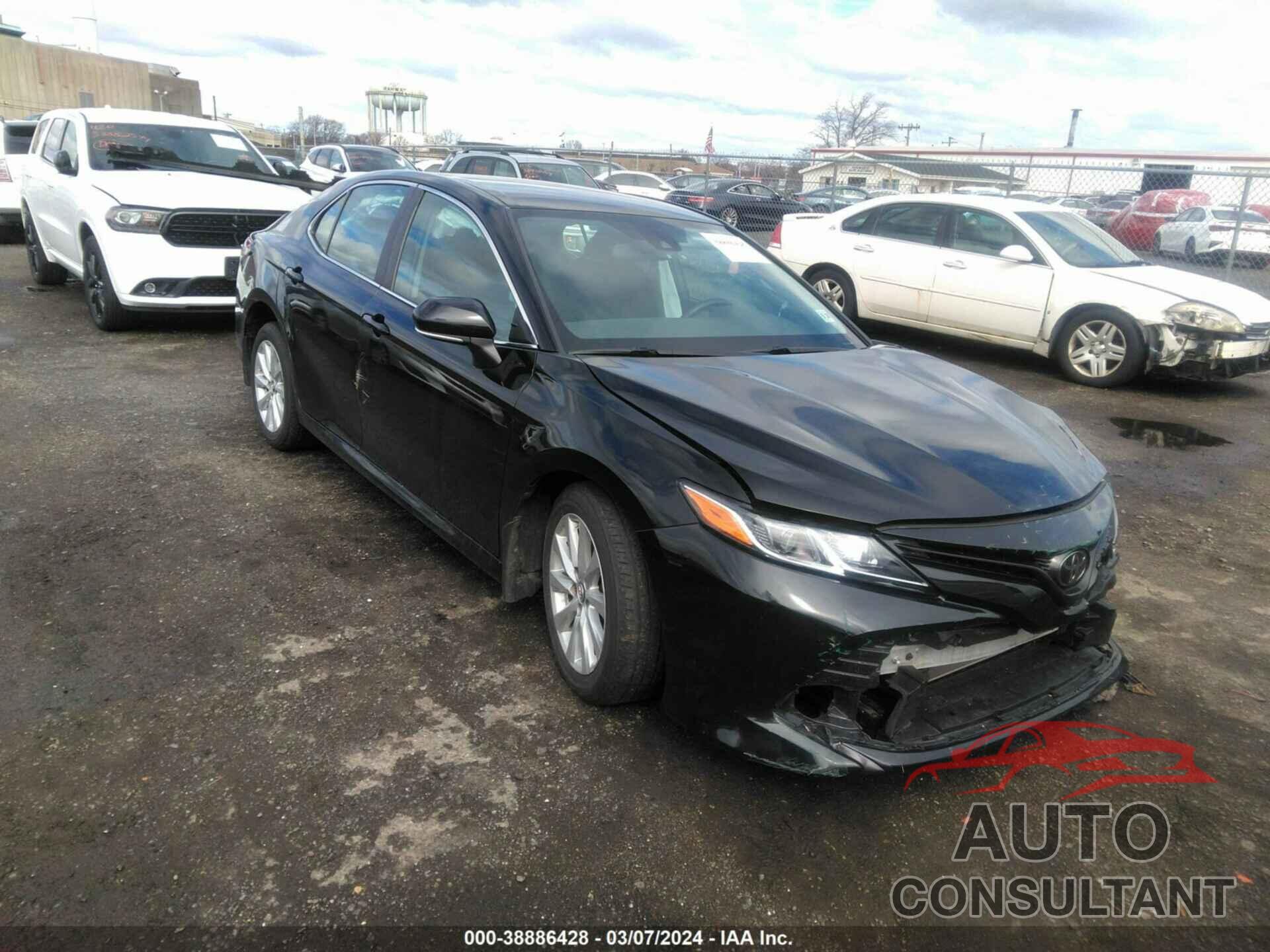 TOYOTA CAMRY 2019 - 4T1B11HK2KU236271