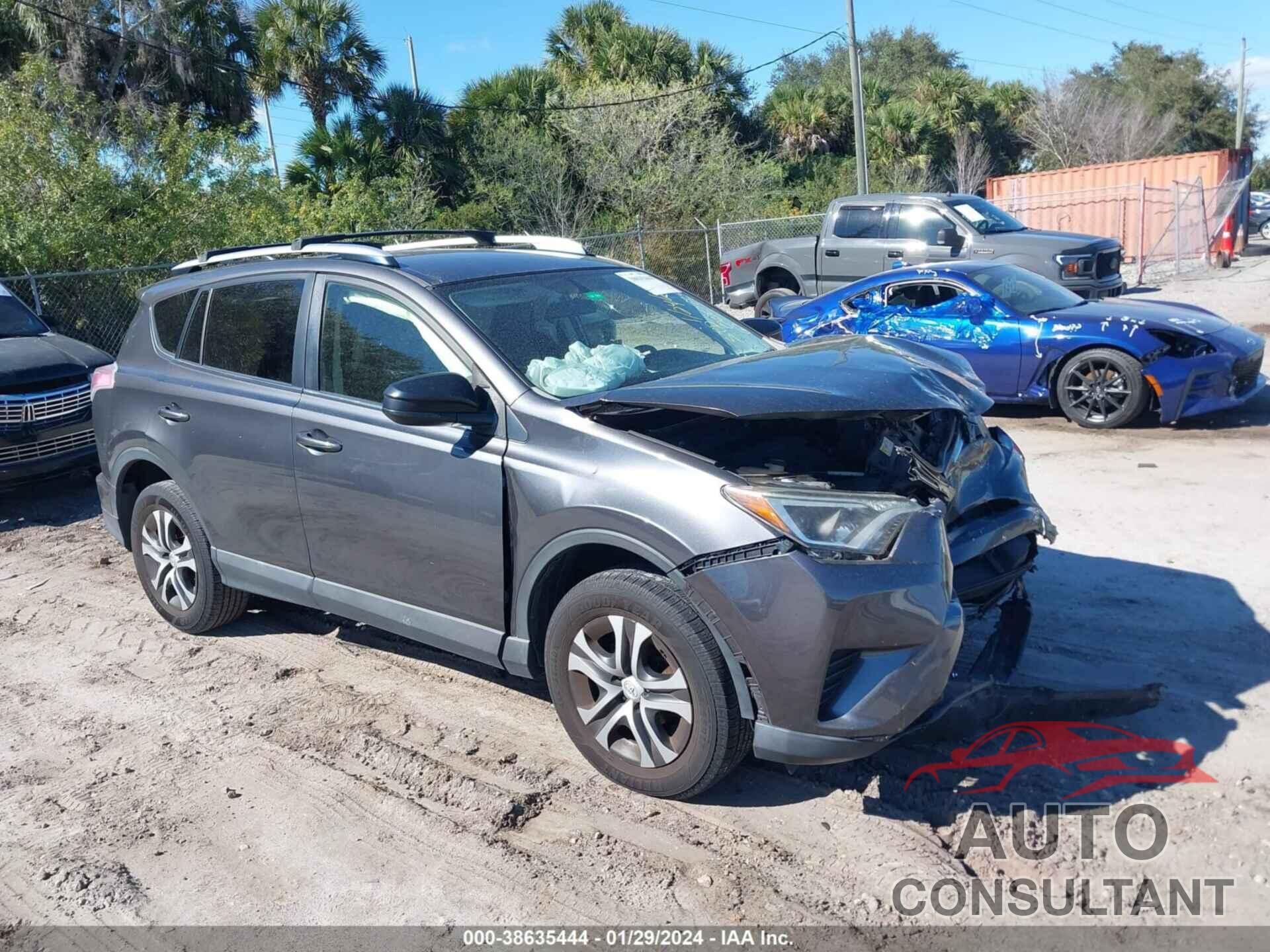 TOYOTA RAV4 2016 - JTMZFREV4GJ068952