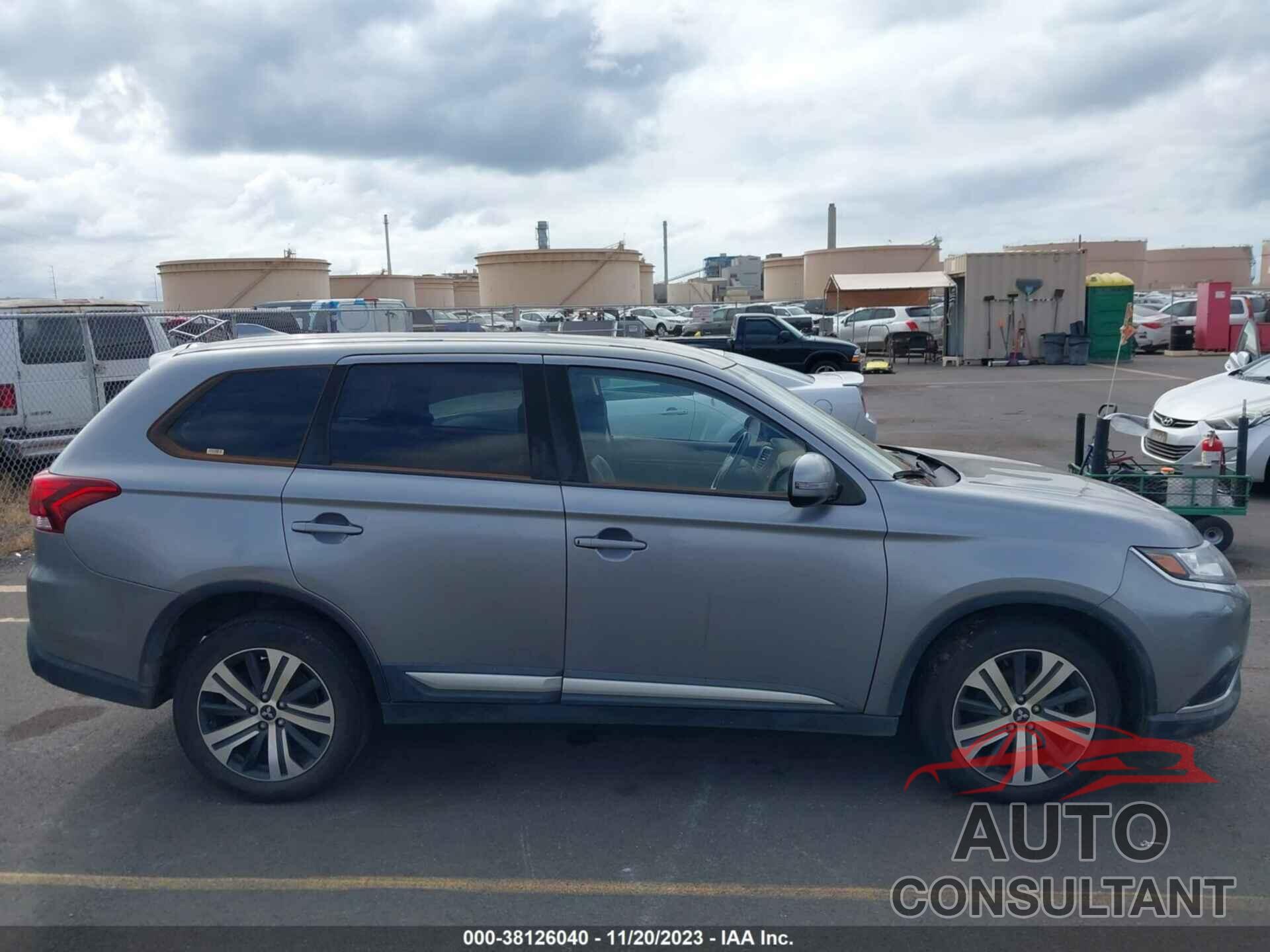 MITSUBISHI OUTLANDER 2019 - JA4AZ3A30KZ026868