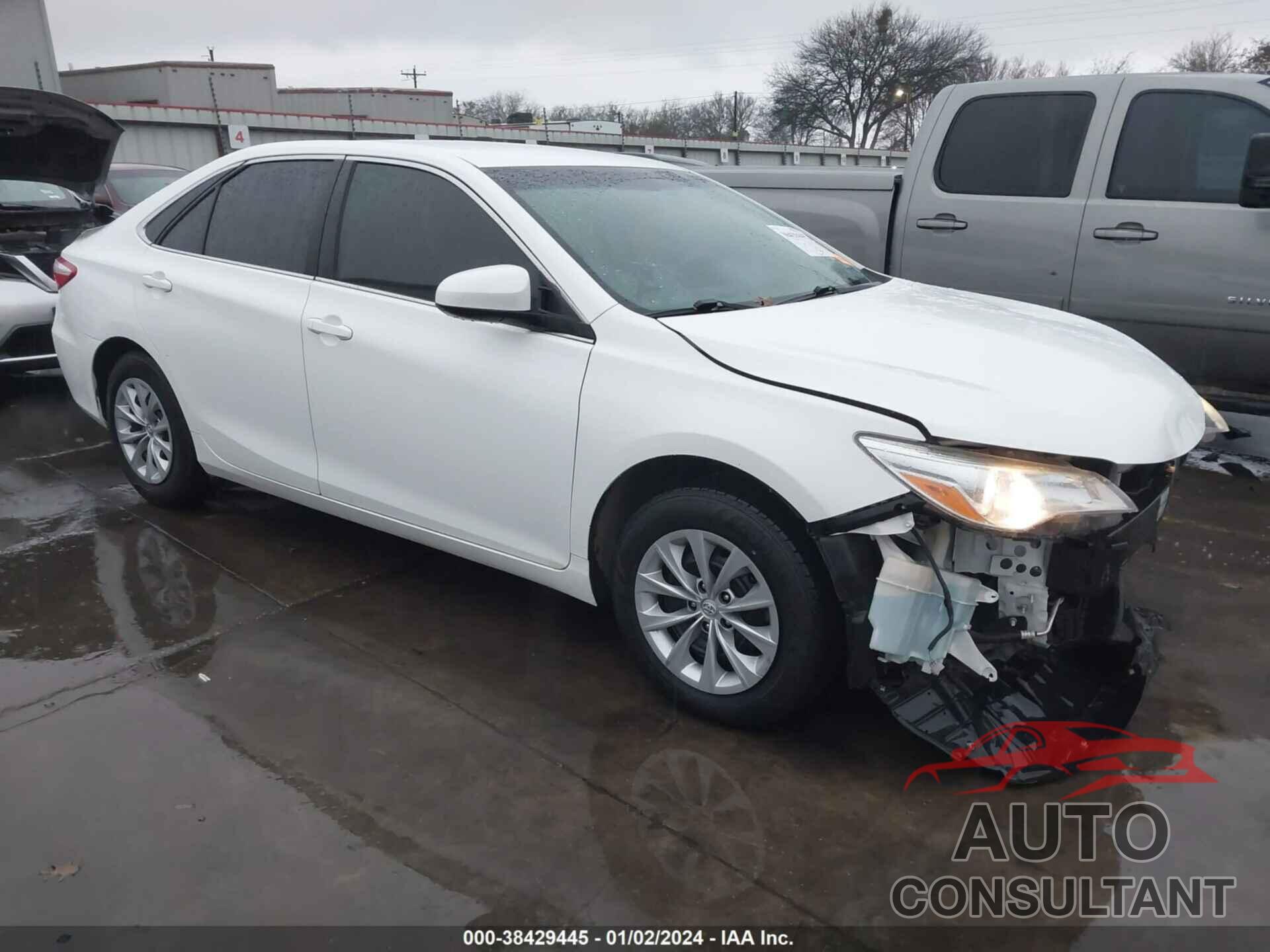 TOYOTA CAMRY 2016 - 4T4BF1FK1GR528933