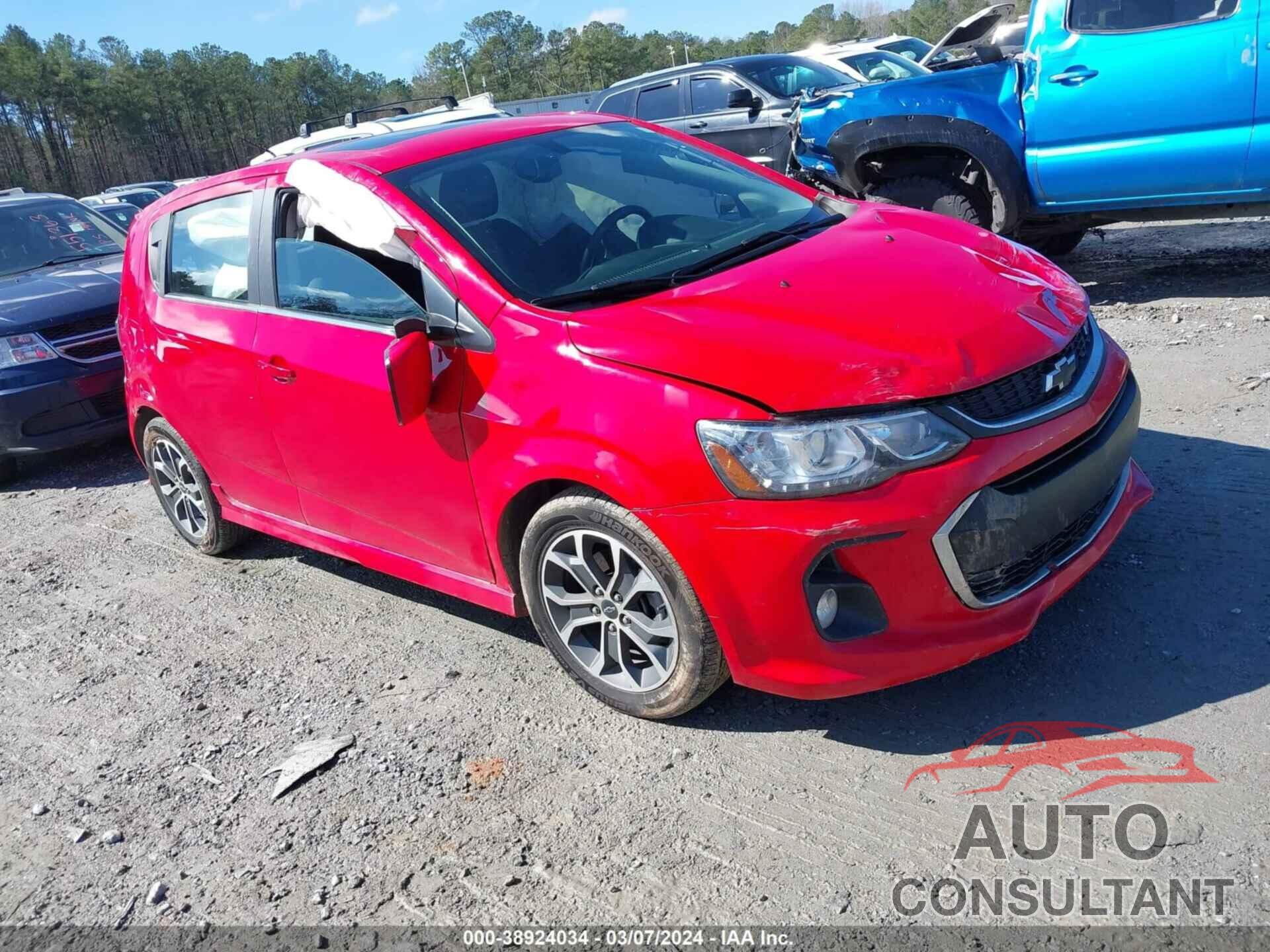 CHEVROLET SONIC 2020 - 1G1JD6SB9L4102509