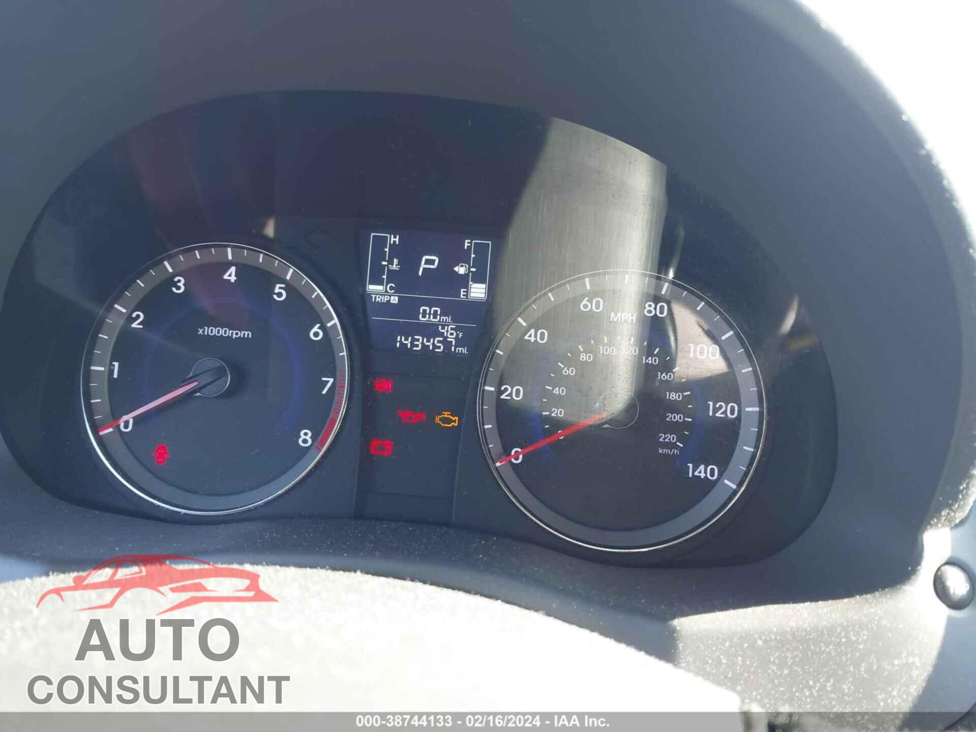HYUNDAI ACCENT 2016 - KMHCT5AE5GU242549