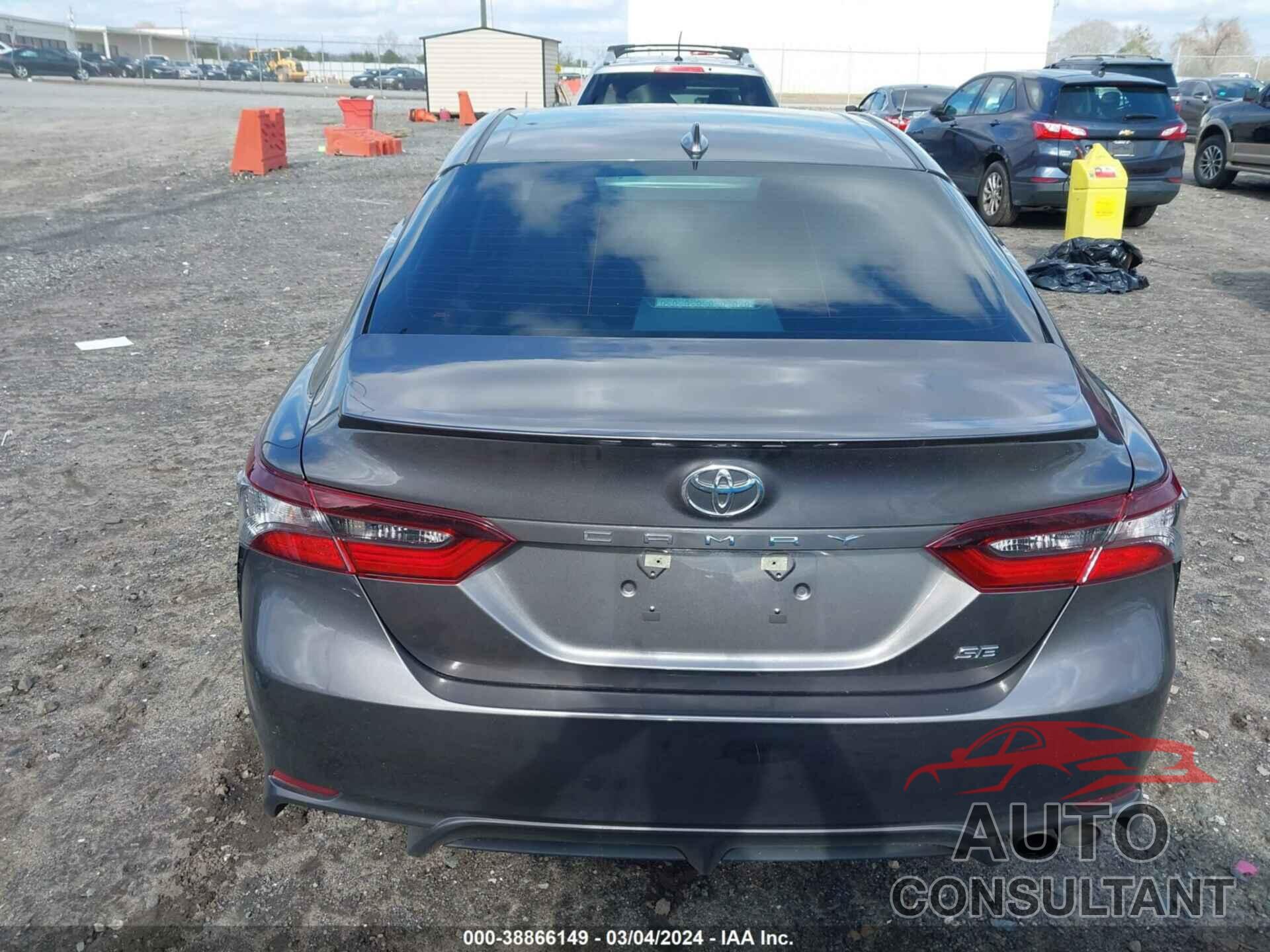 TOYOTA CAMRY 2023 - 4T1G11AK3PU804535