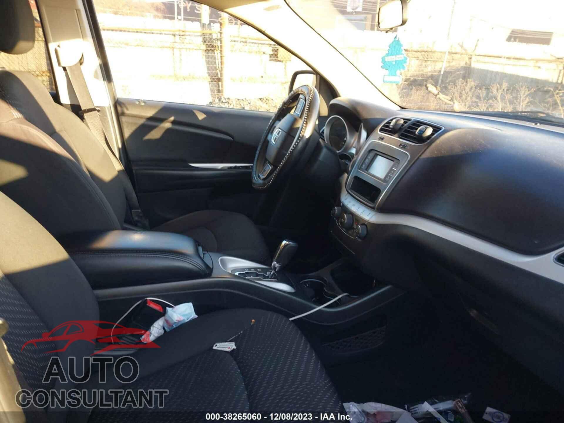DODGE JOURNEY 2017 - 3C4PDCAB5HT683848