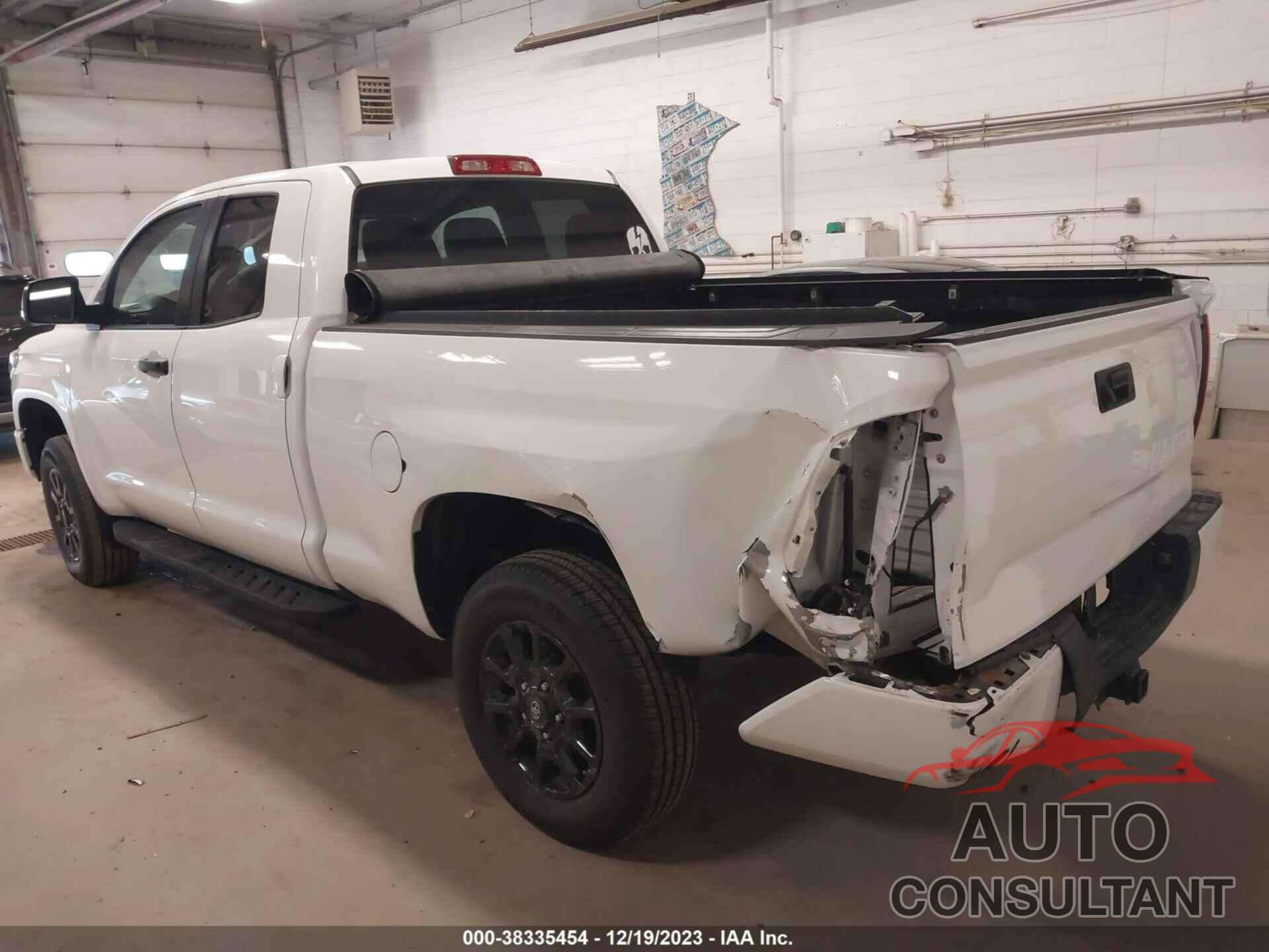 TOYOTA TUNDRA 2019 - 5TFUW5F16KX781145