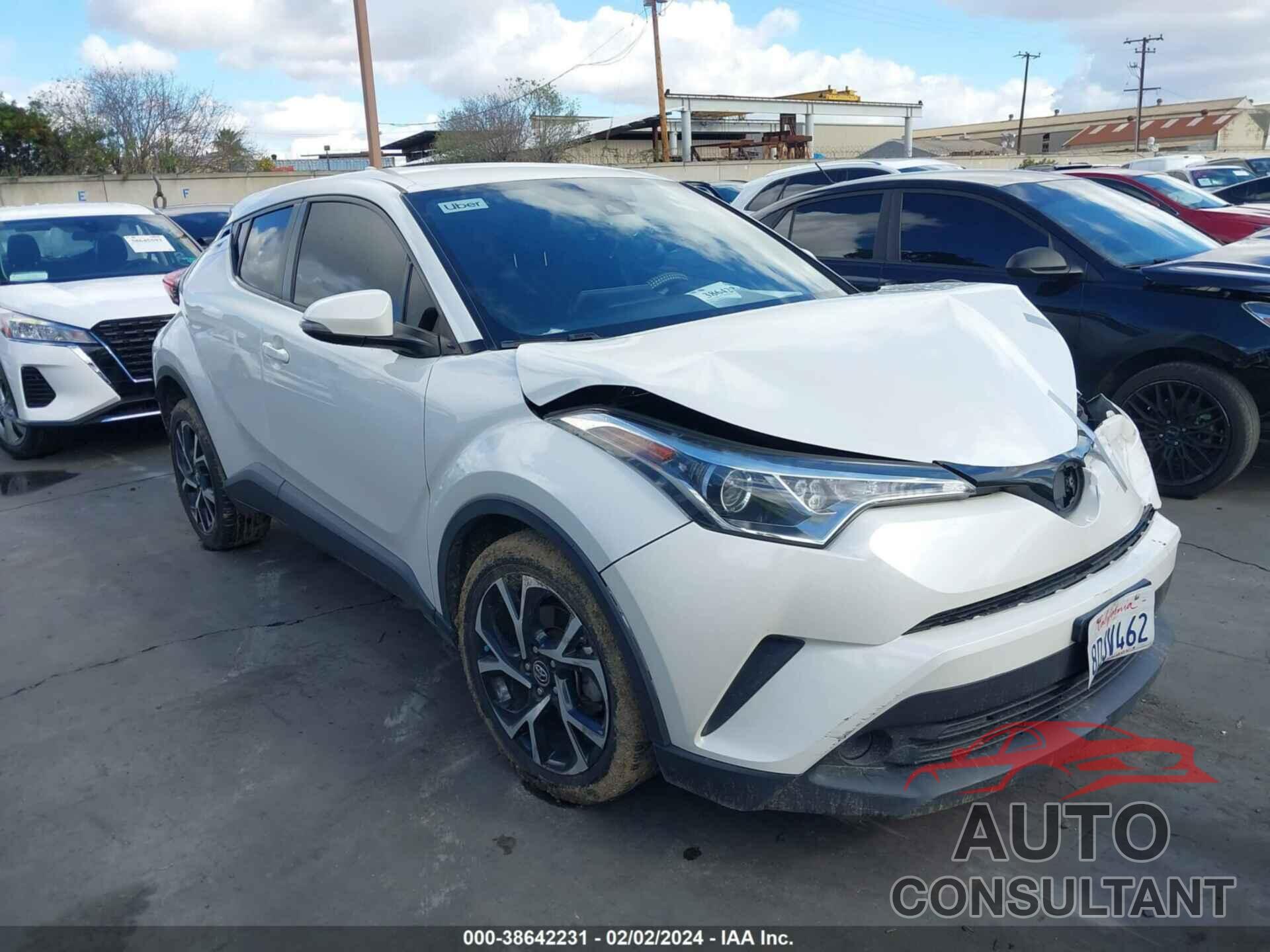 TOYOTA C-HR 2018 - NMTKHMBX4JR057088